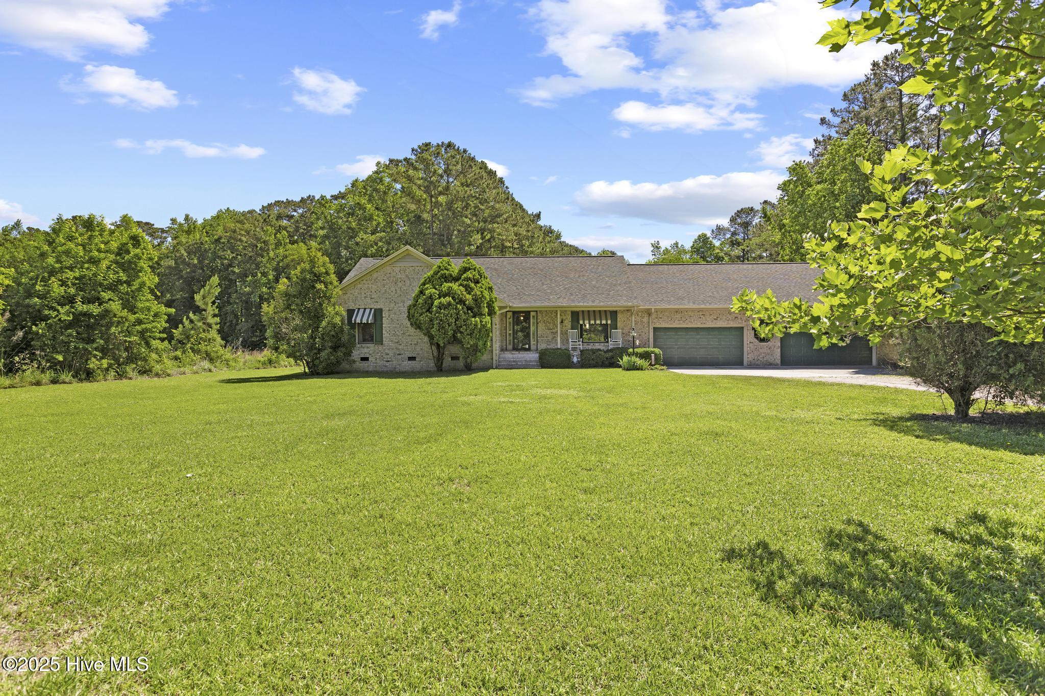 418 Grants Creek Road Property Photo 1