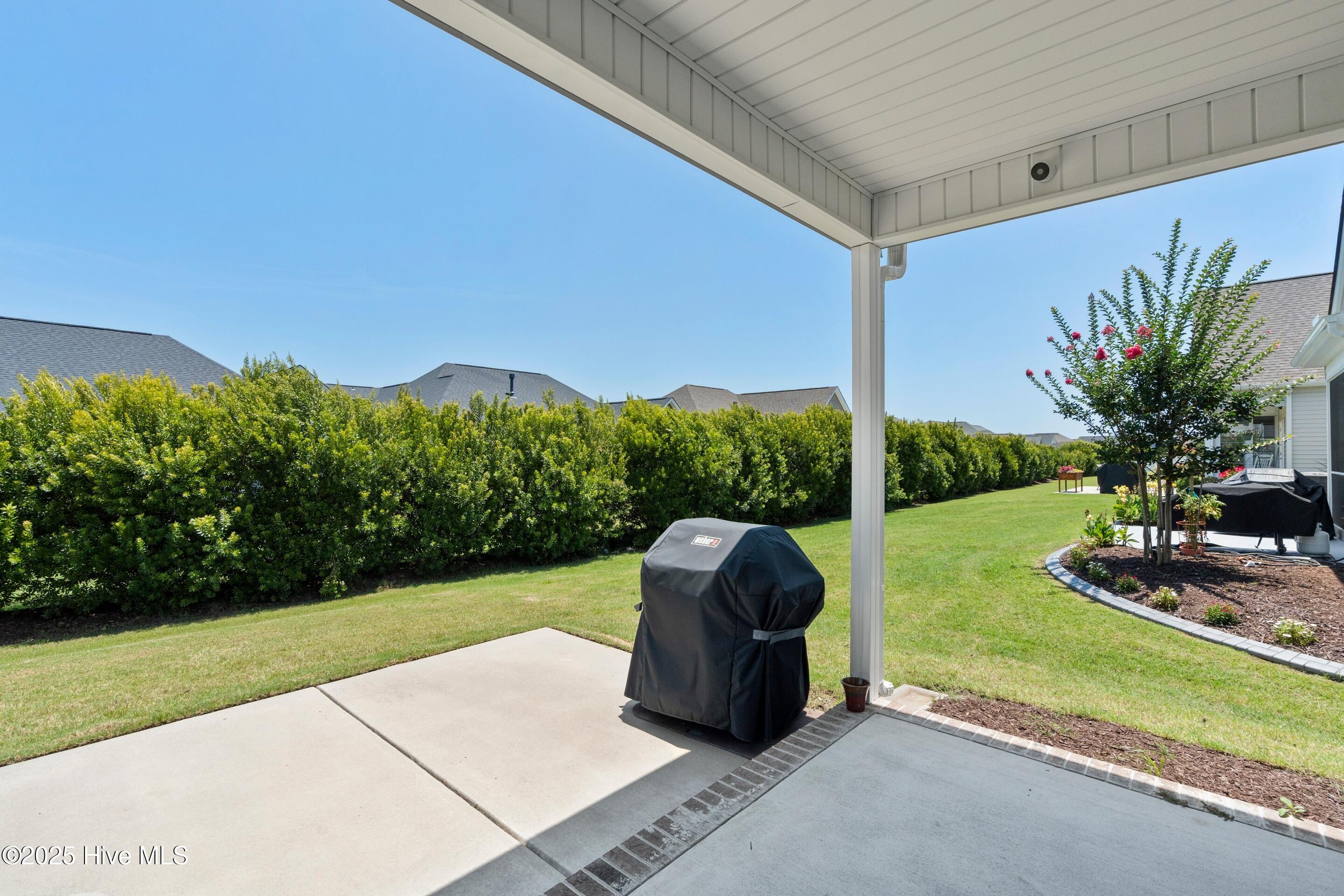 7000 Sevilleen Drive Property Photo 12