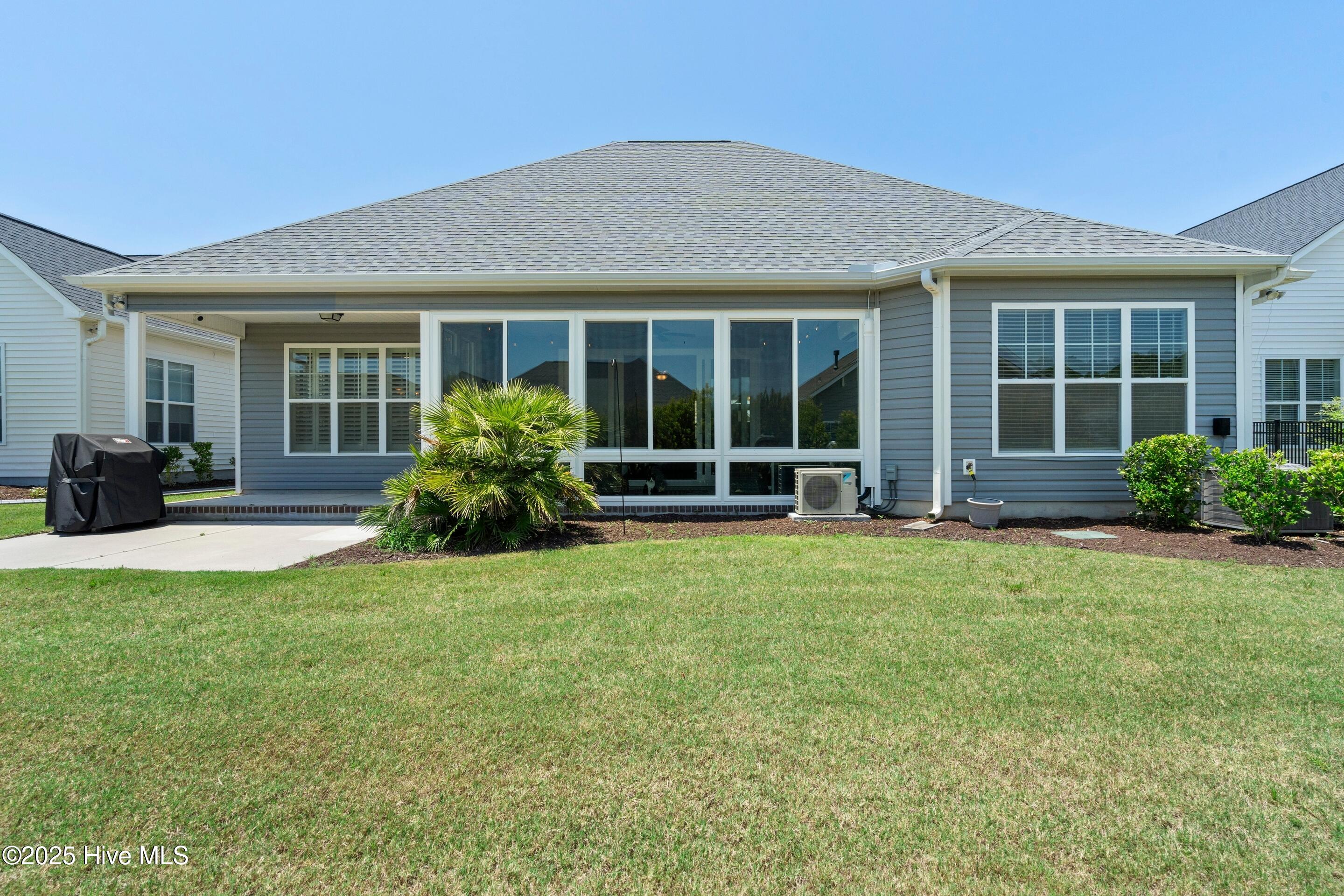 7000 Sevilleen Drive Property Photo 13