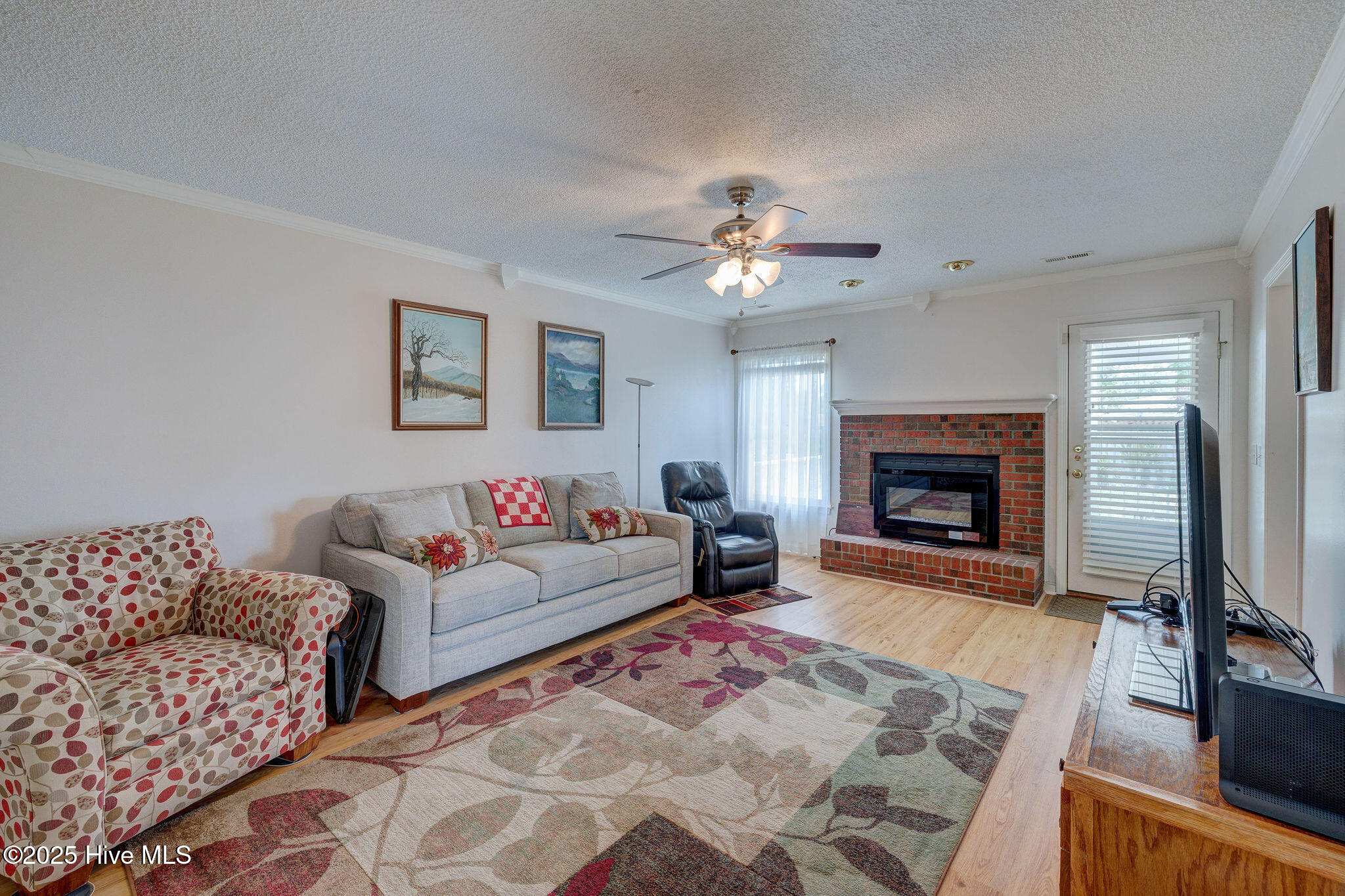 508 N Green Meadows Drive Property Photo 7