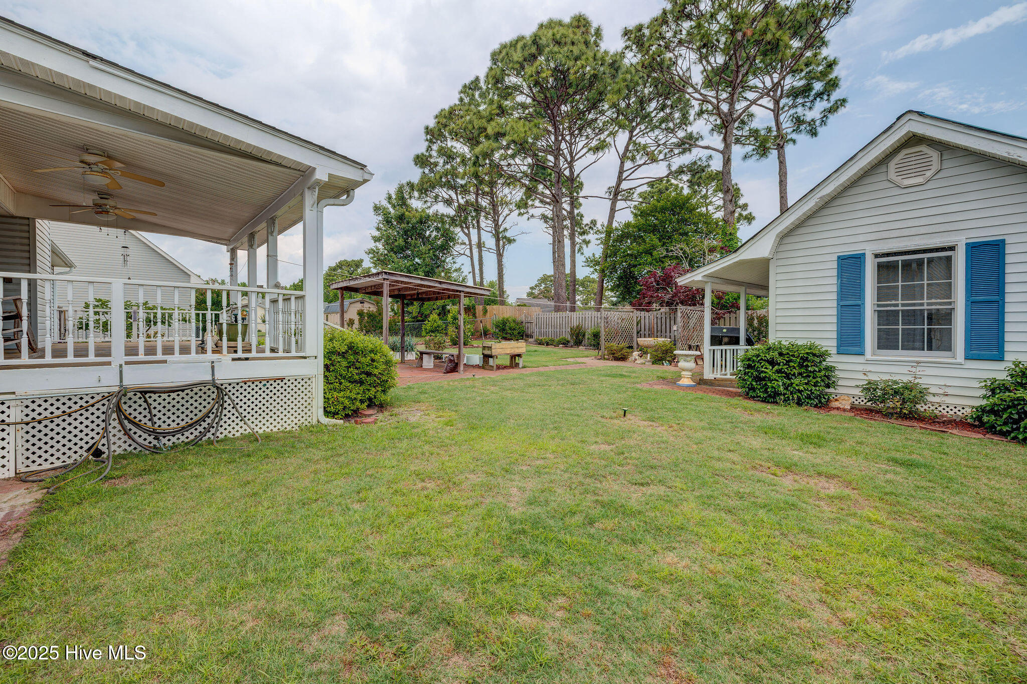 508 N Green Meadows Drive Property Photo 34