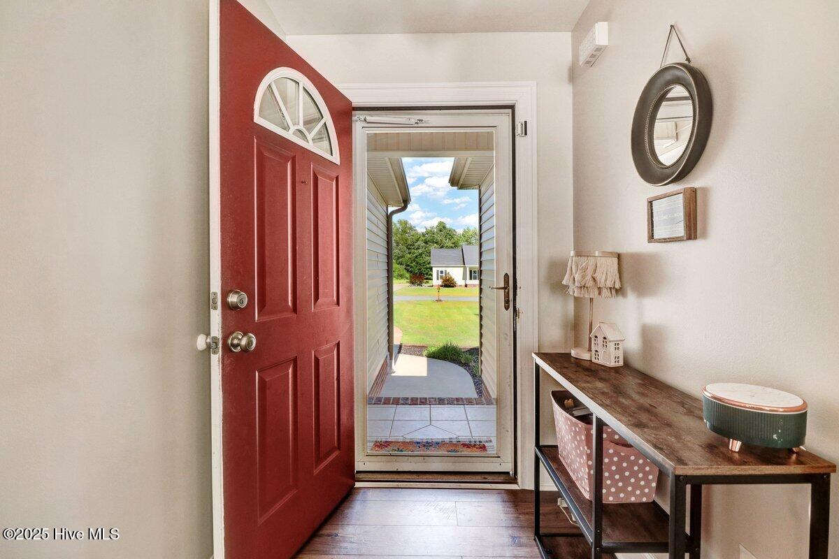 1088 Beaver Creek Road Property Photo 4