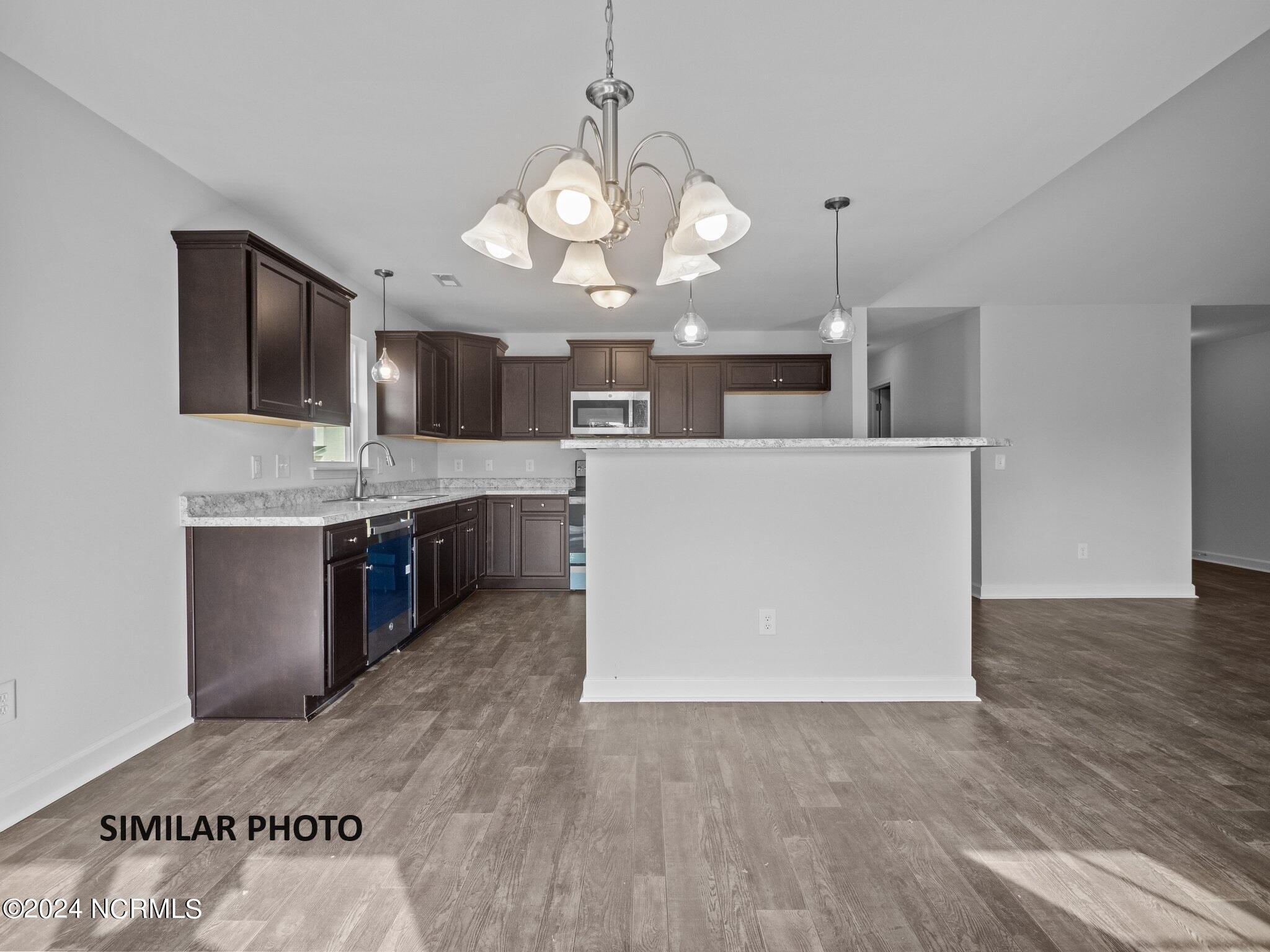 328 Cotton Hill Place Property Photo 15
