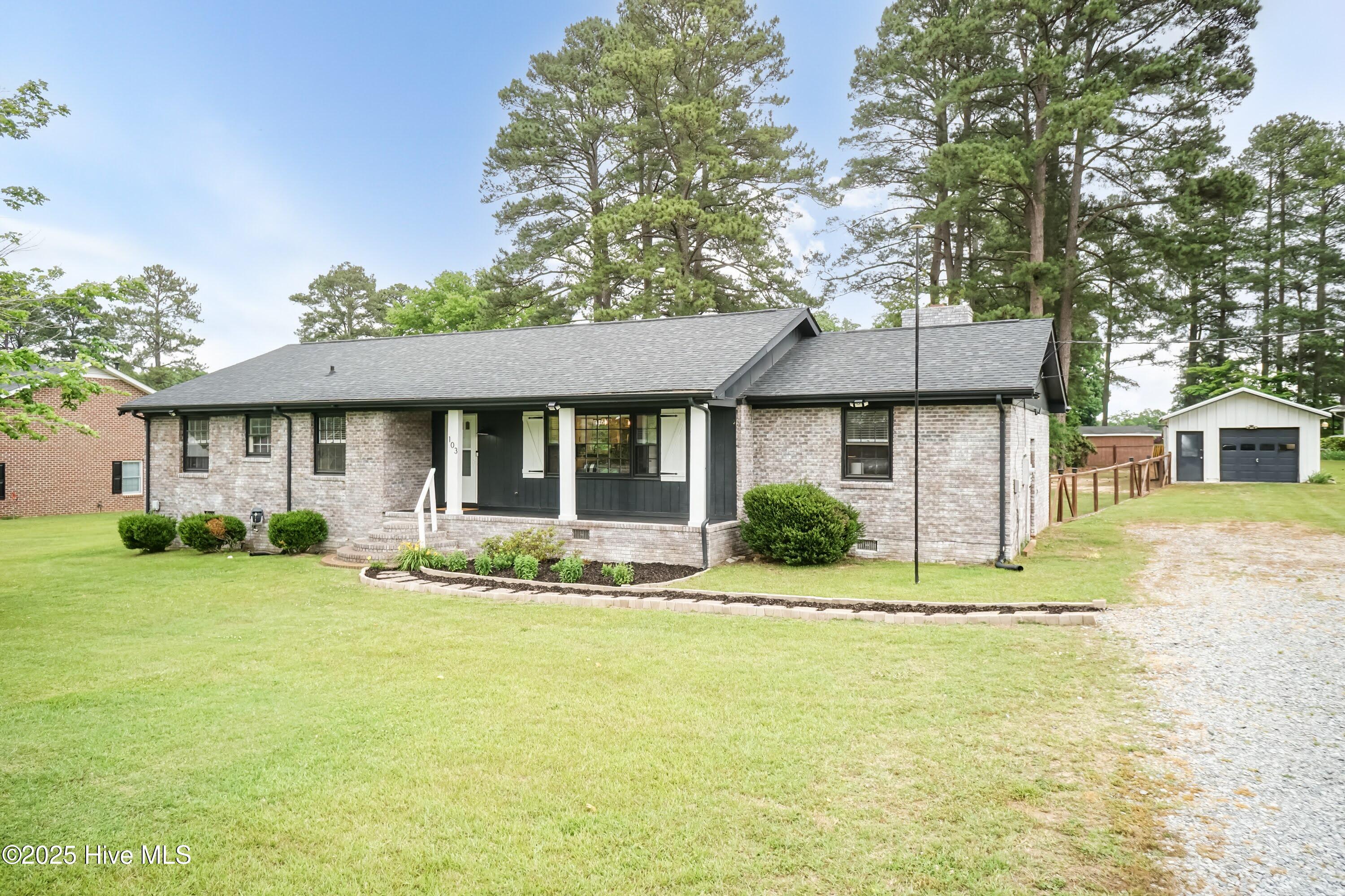 103 Midway Lane