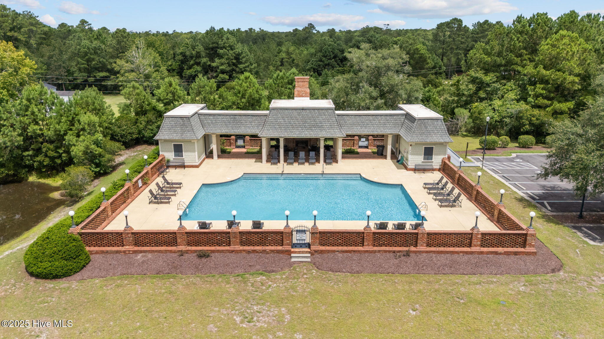 2986 Lyndhurst Terrace Property Photo 5