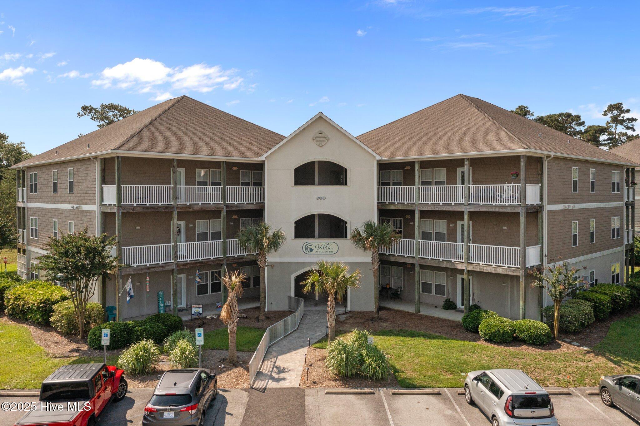 300 Lighthouse Lane C2 Property Photo 1