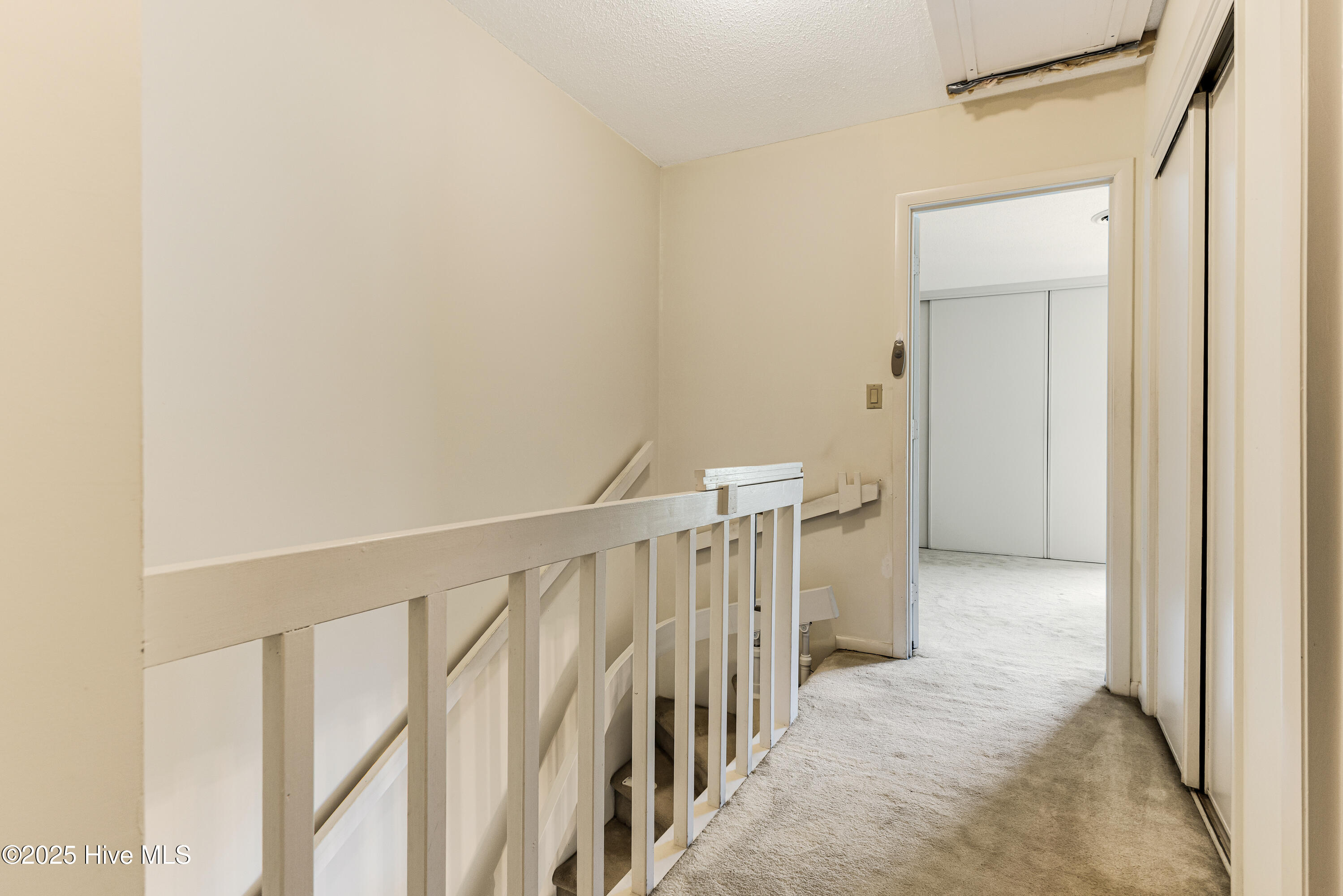 1 Gate 1 Property Photo 18