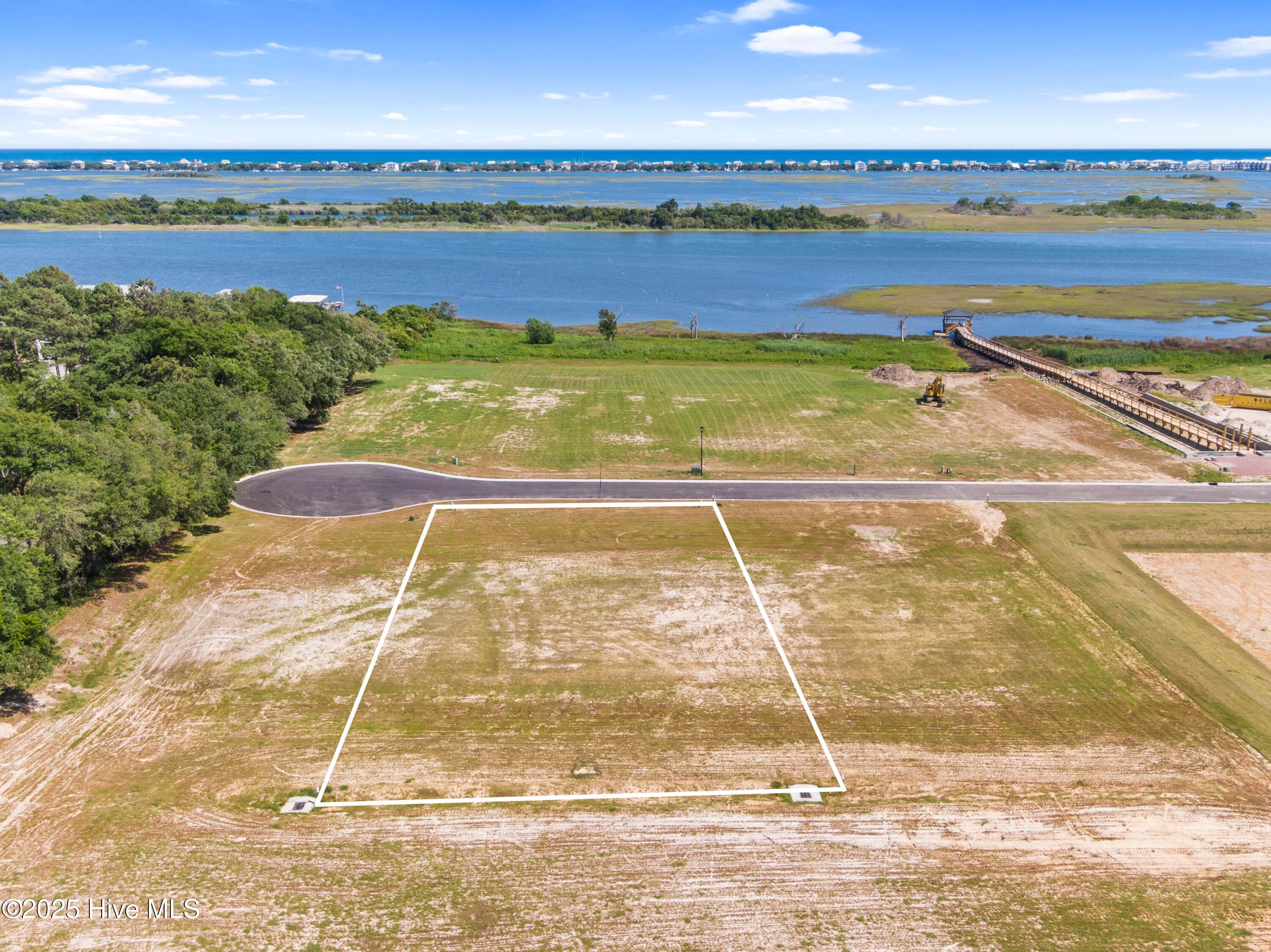 Lot 100 N Glimmering Glass Lane Property Photo 1