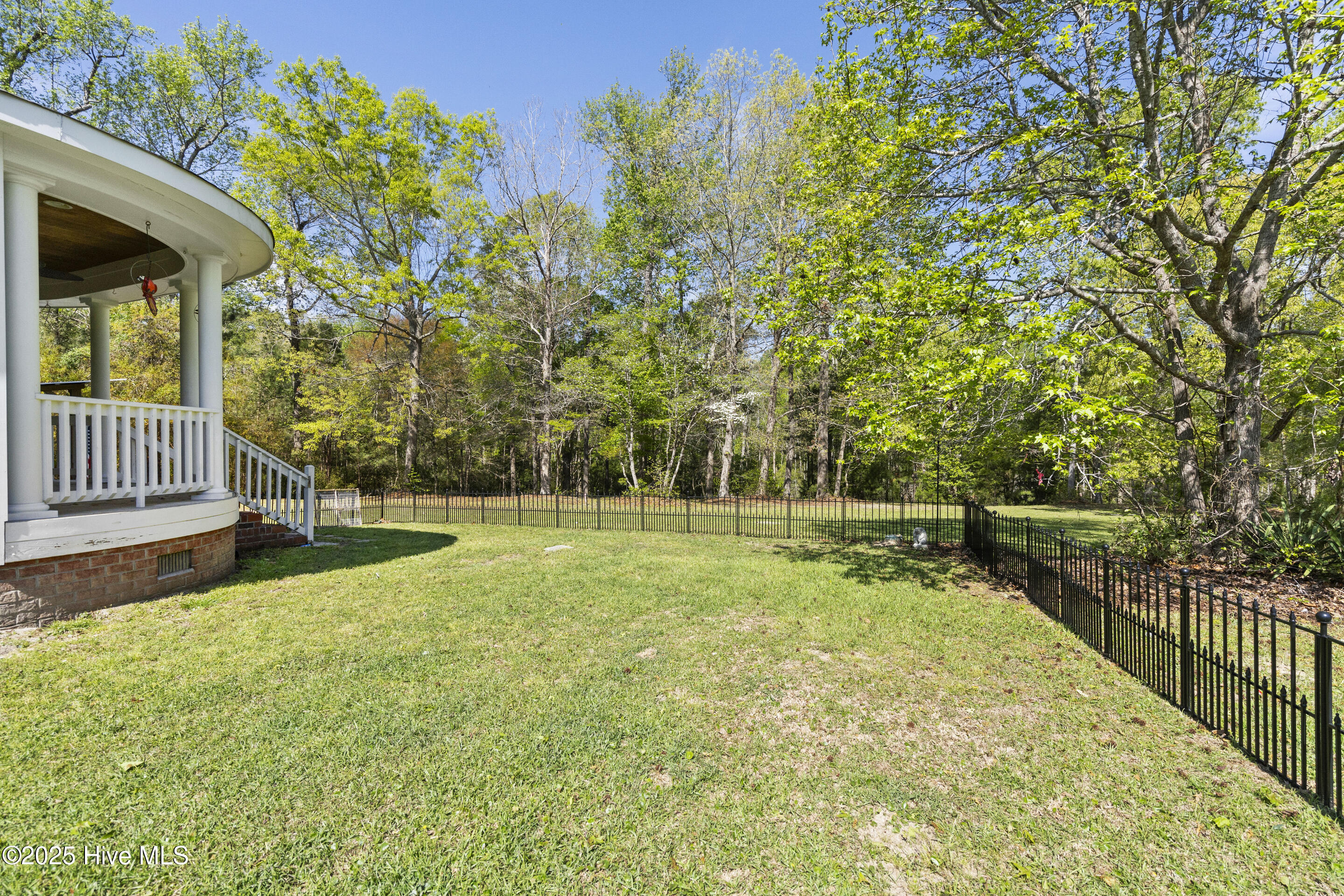 115 Sterling Drive Property Photo 41