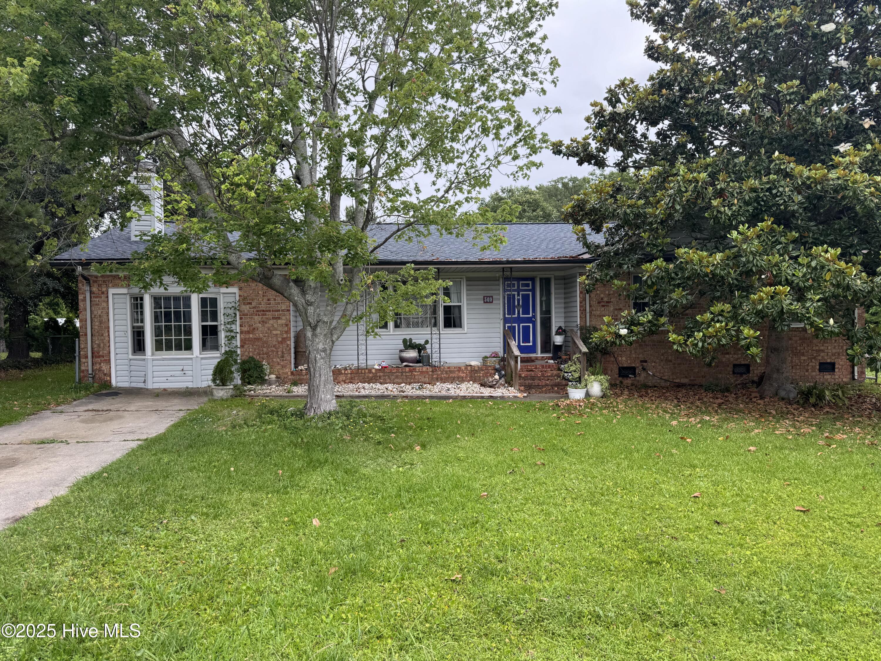 309 N Channel Haven Drive Property Photo 1