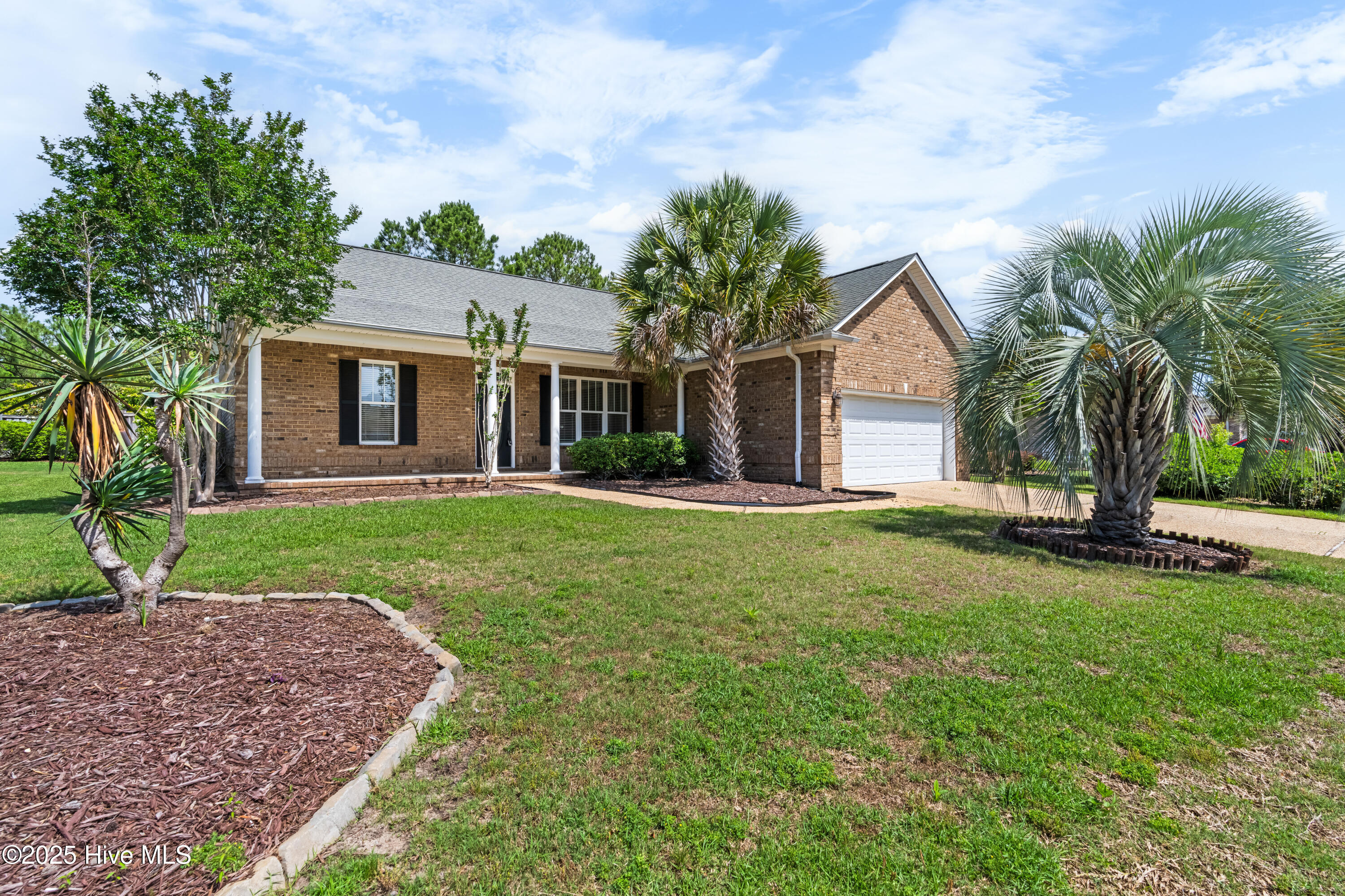 1107 Veranda Court Property Photo 1