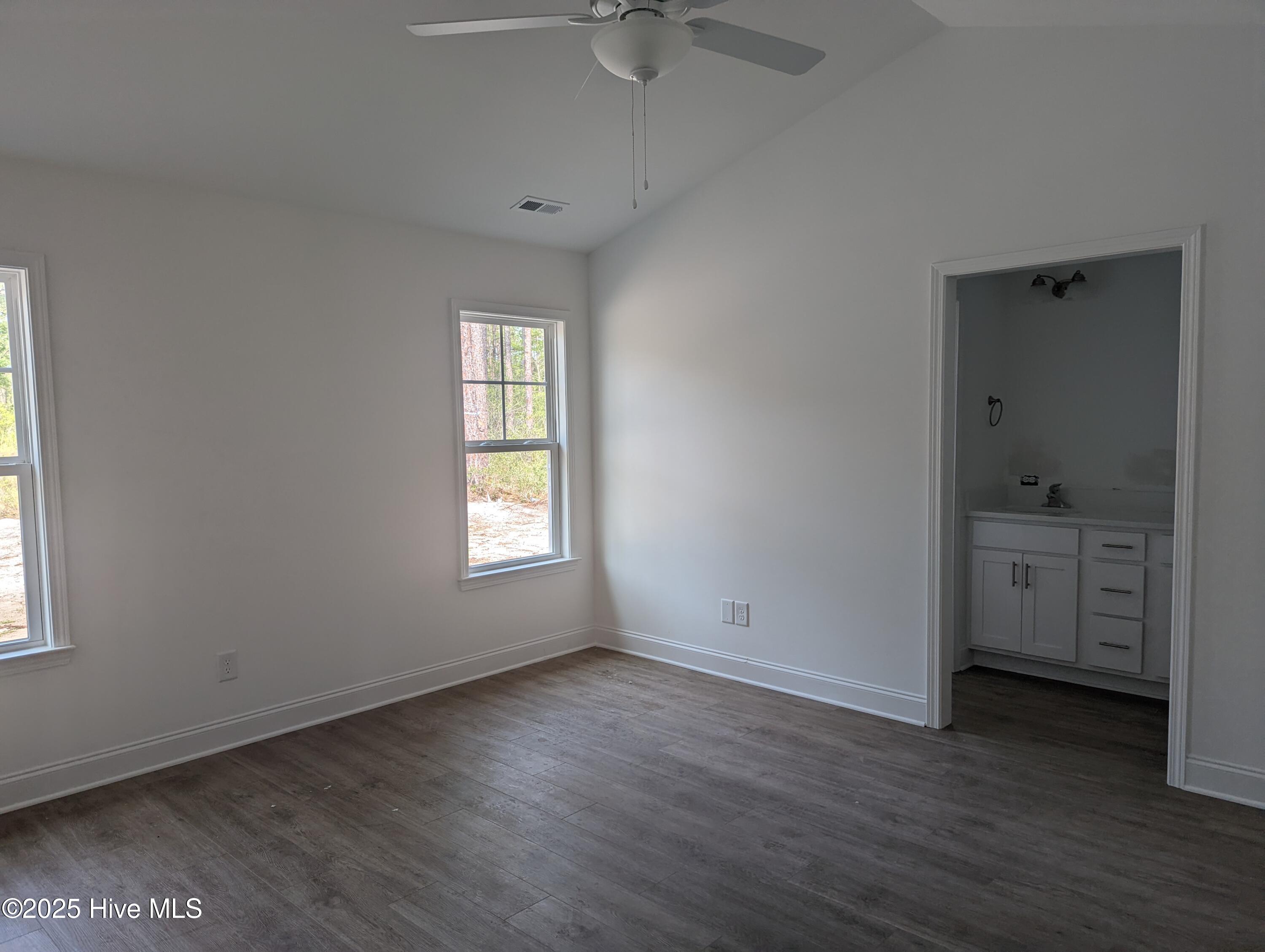941 Downing Road Property Photo 6