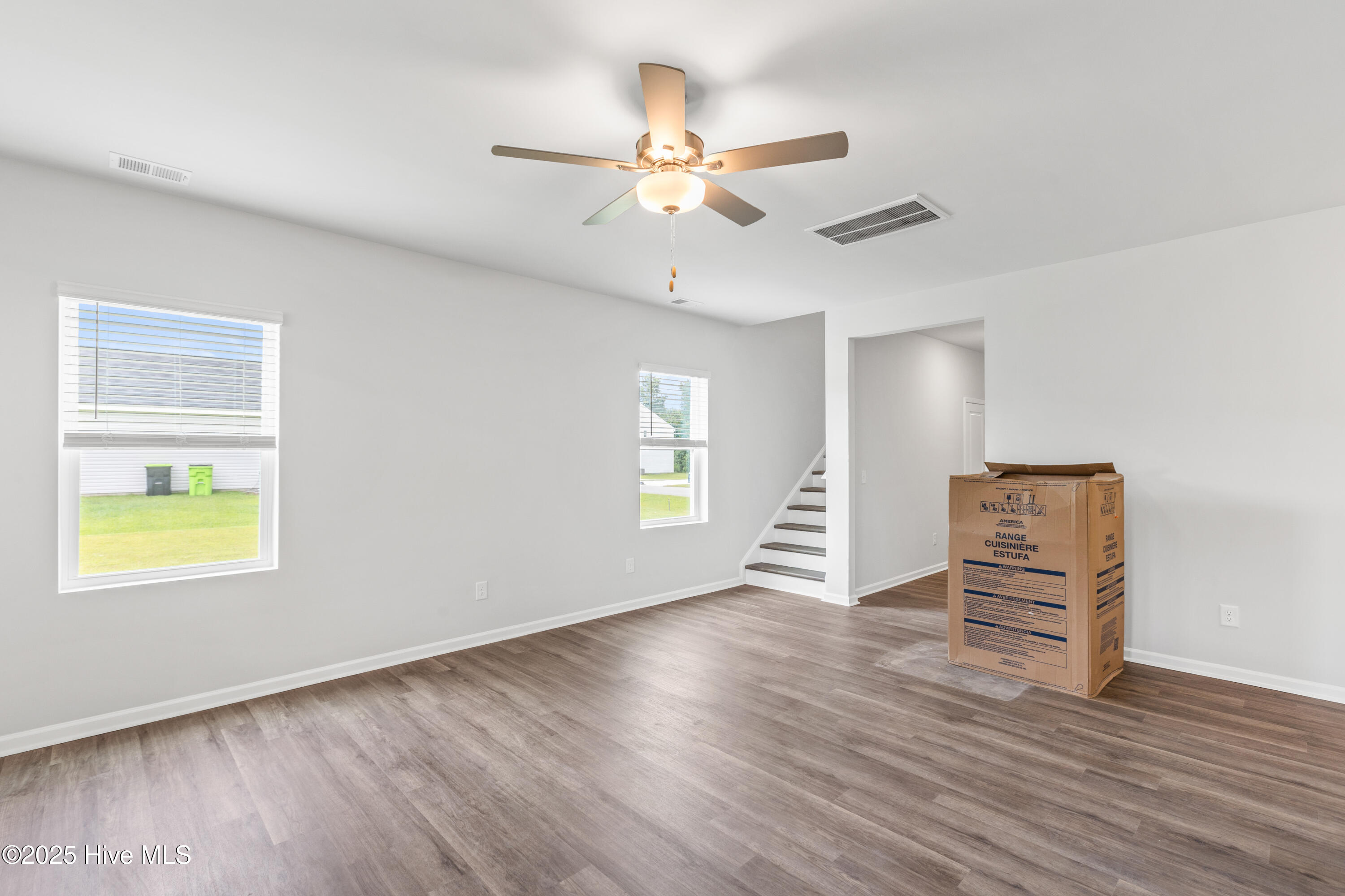 507 Sandy Hollow Drive Property Photo 10