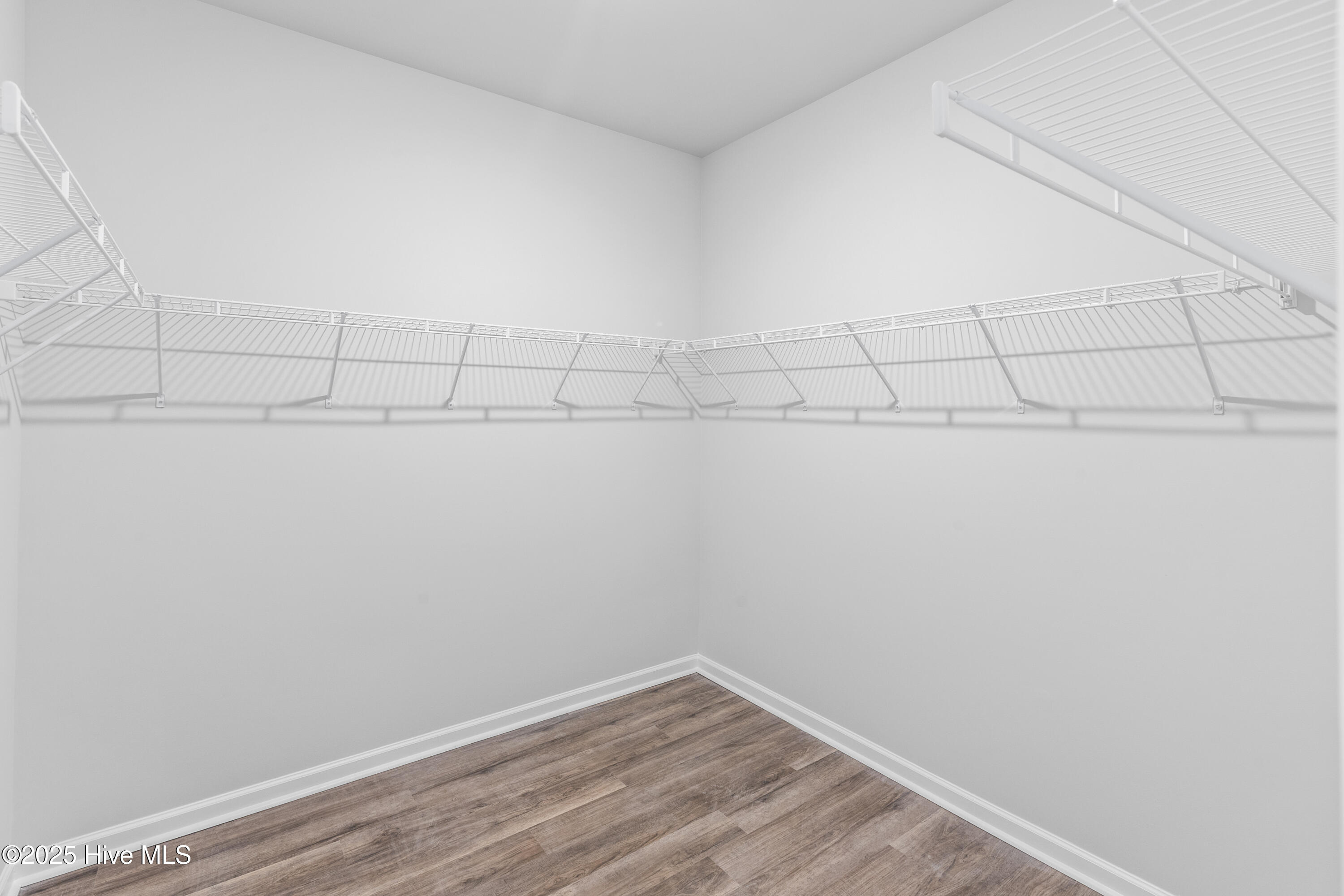 507 Sandy Hollow Drive Property Photo 17