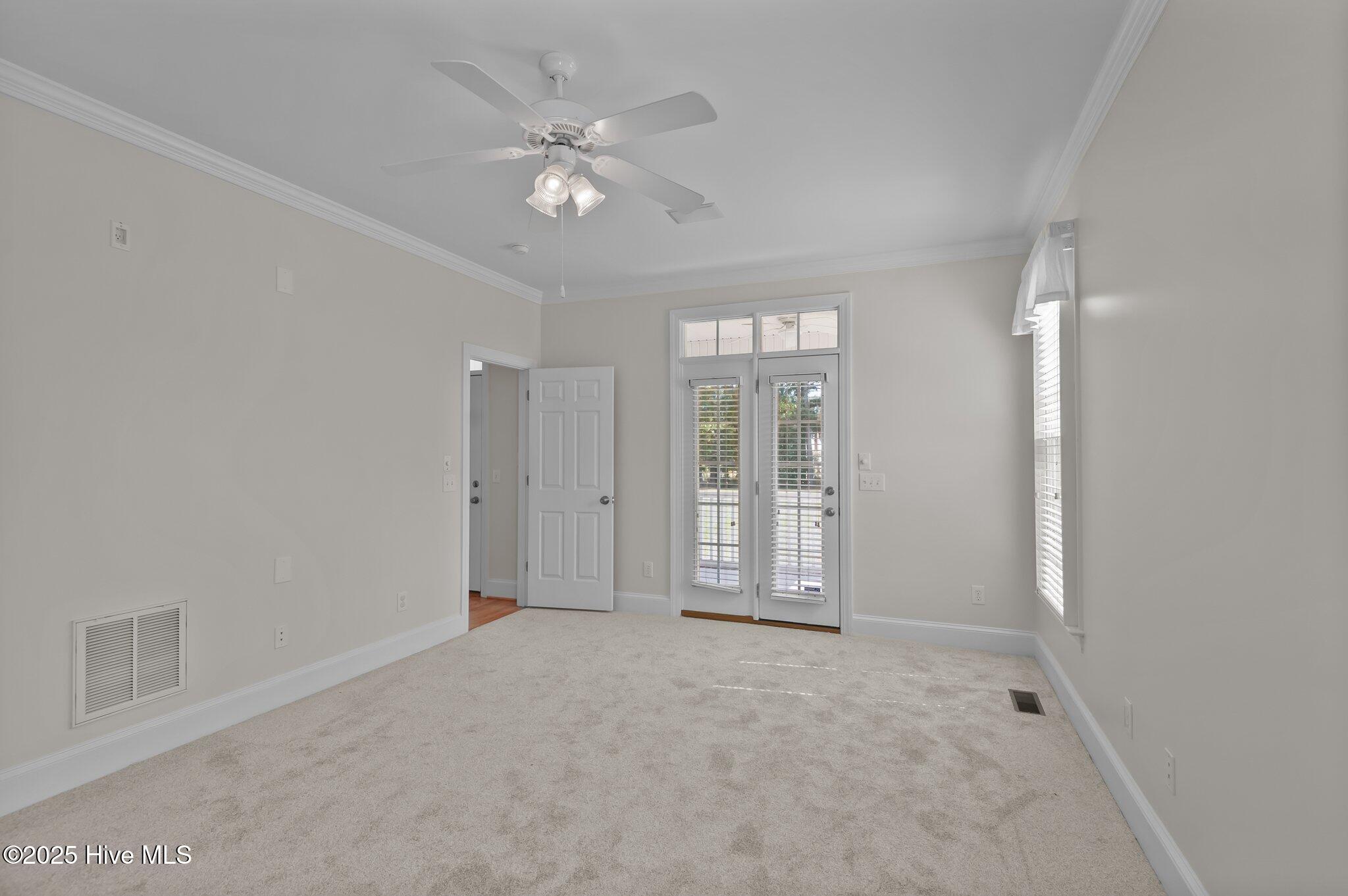 2300 B Stokes Road Property Photo 13
