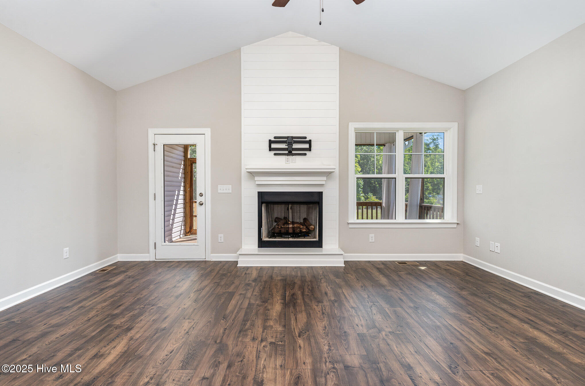 41 Tan Oak Drive Property Photo 10