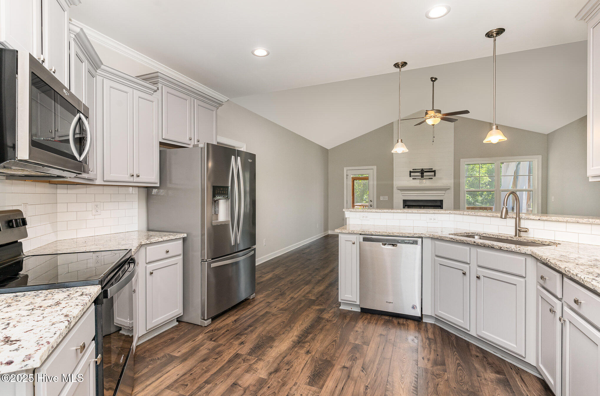 41 Tan Oak Drive Property Photo 12