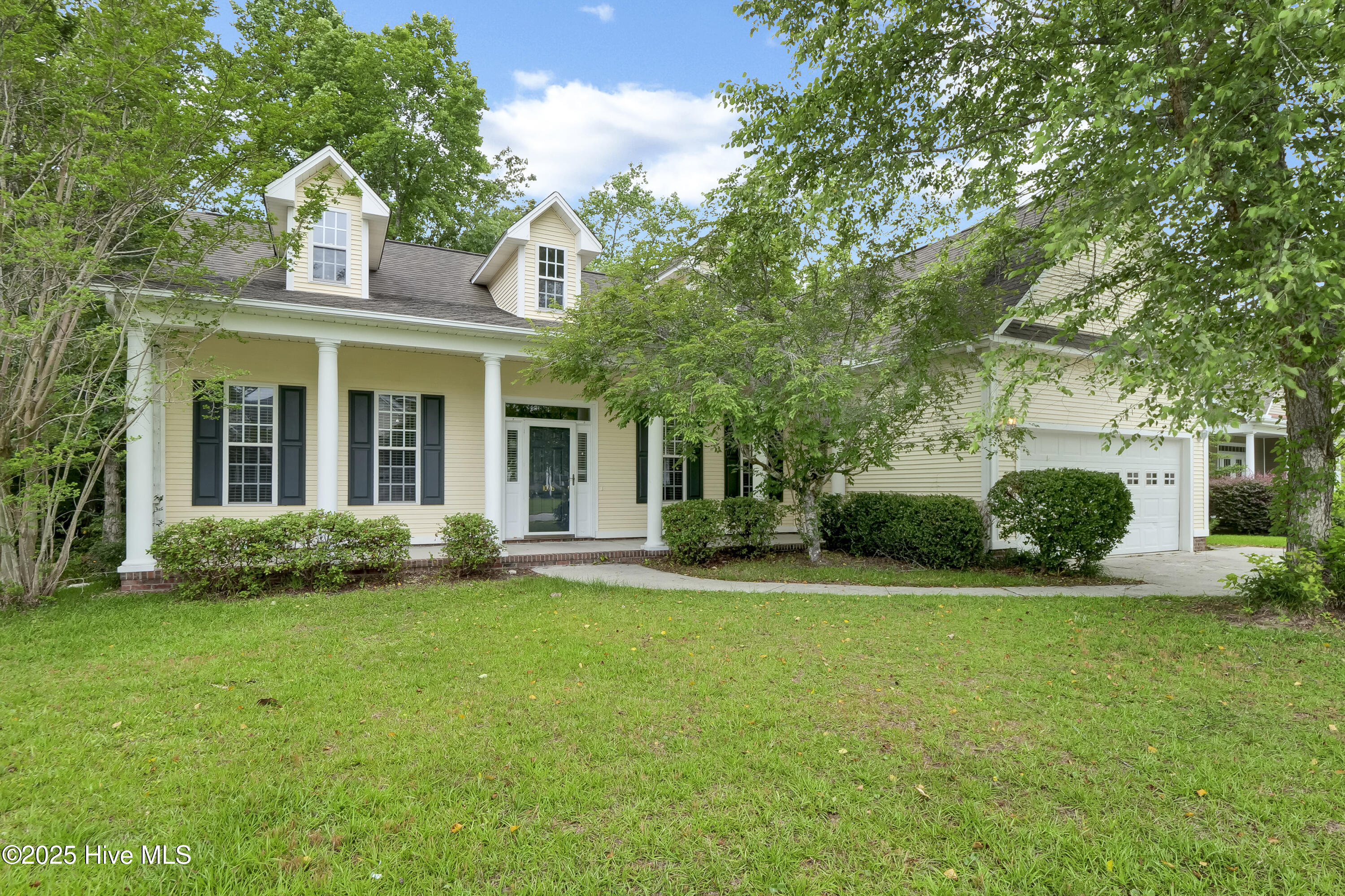 1026 Cherrywood Court Property Photo 1