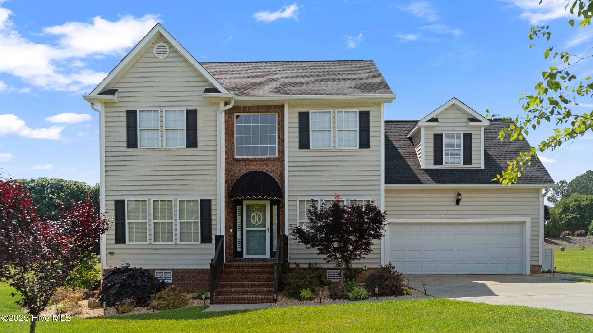115 Spring Branch Drive Property Photo 1