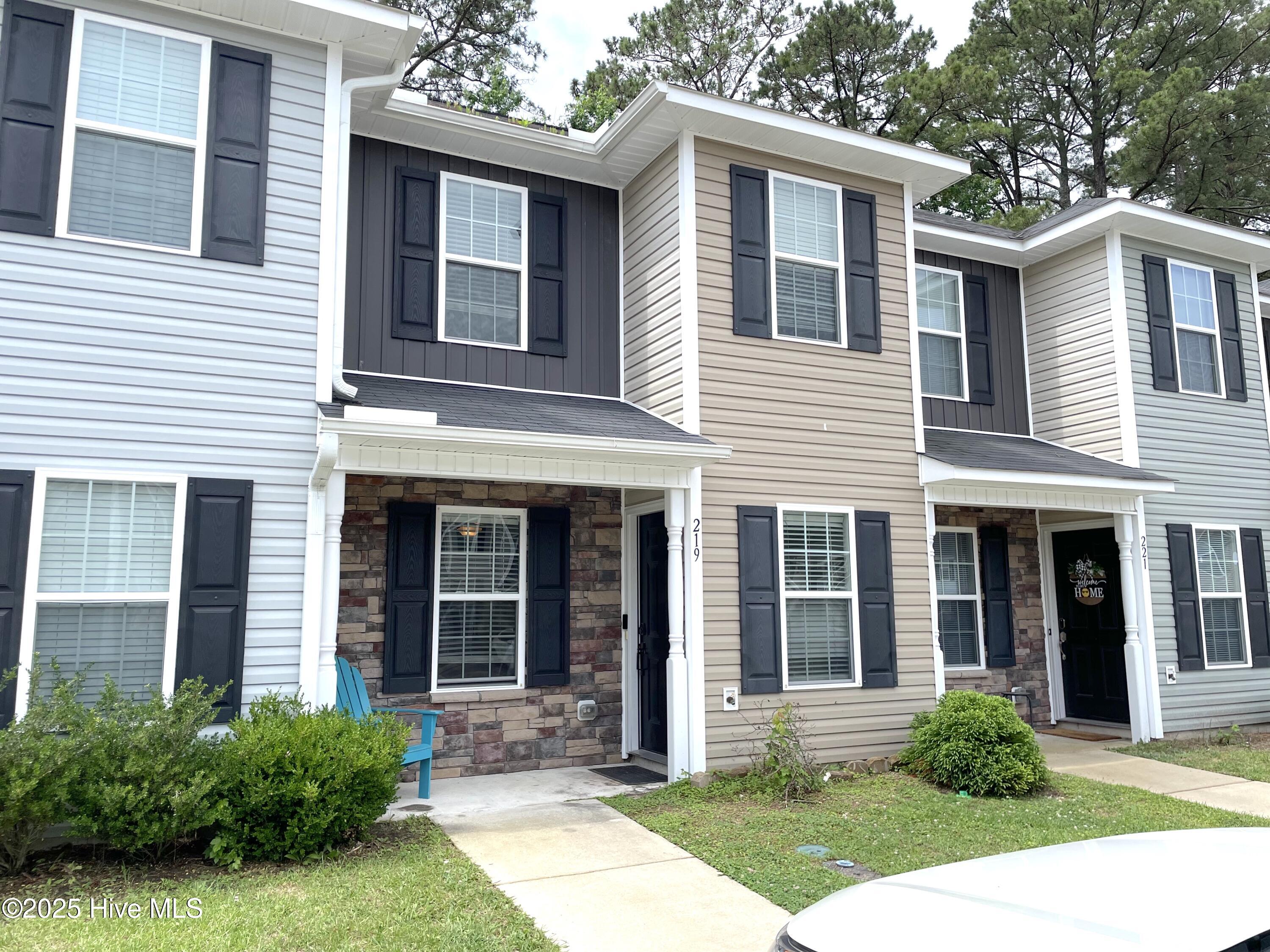 219 Grove Lane Property Photo 1