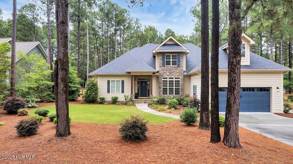 42 Spearhead Drive Property Photo 1