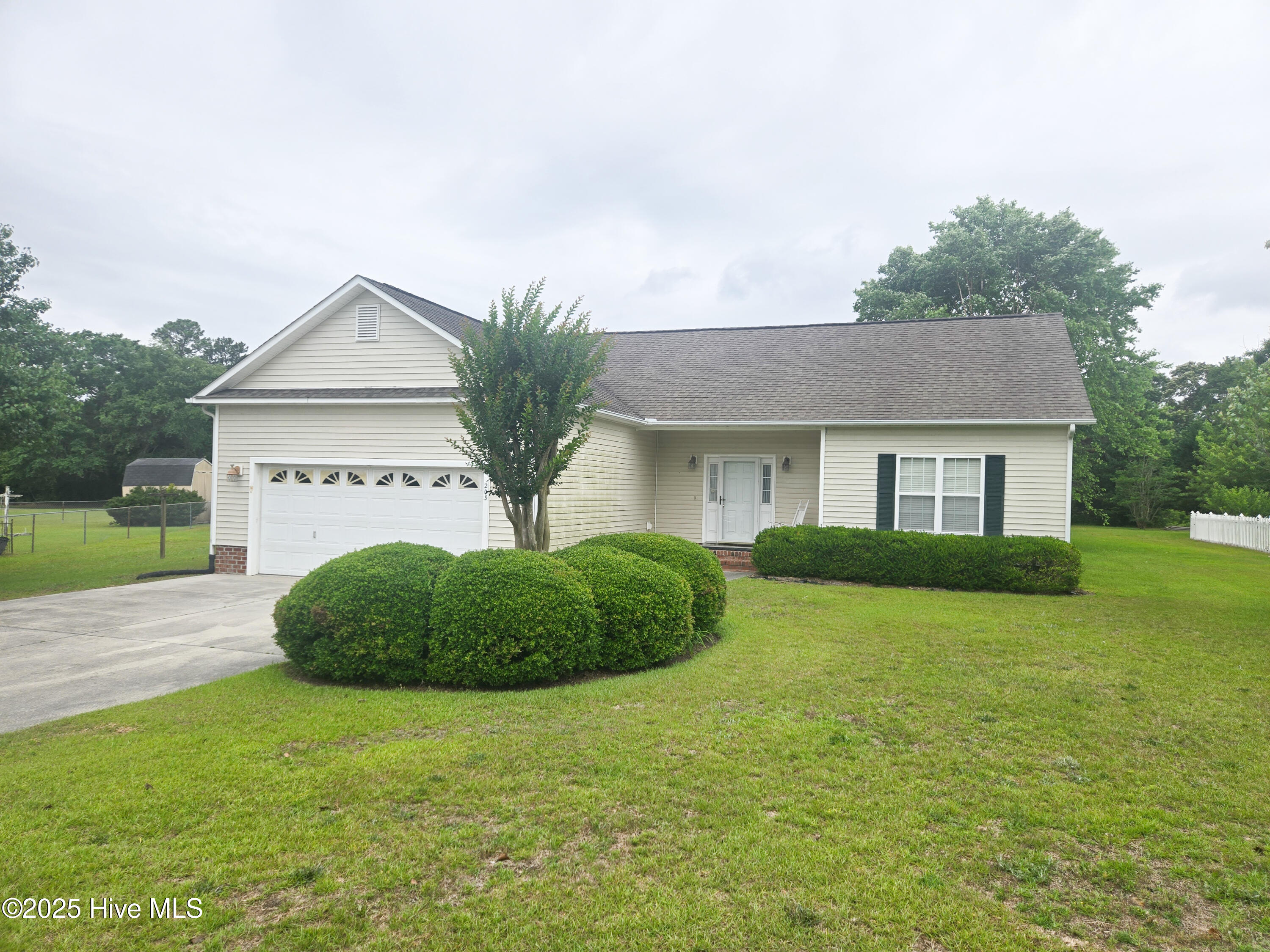 203 Raven Ridge Court Property Photo 1