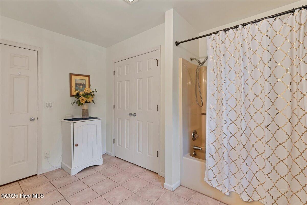 209 Lazar Lane Property Photo 36