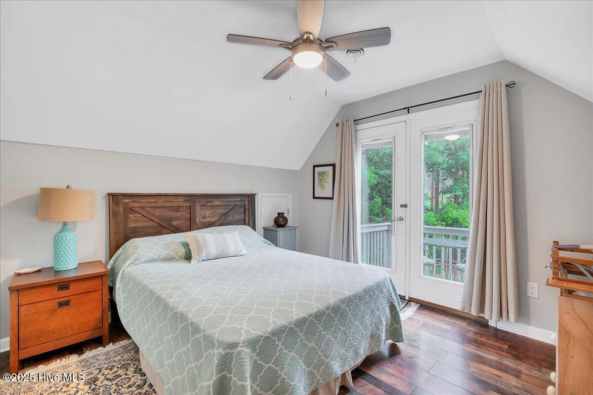 209 Lazar Lane Property Photo 39