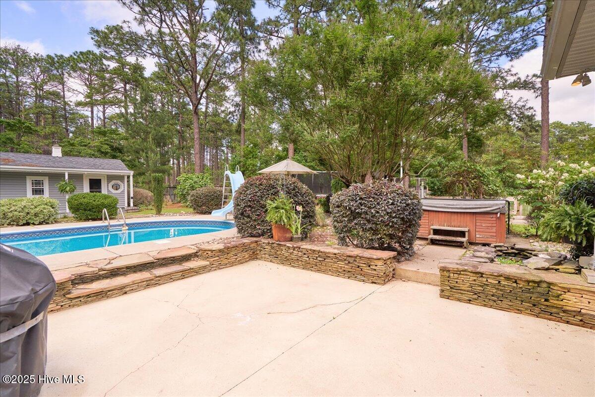 209 Lazar Lane Property Photo 48