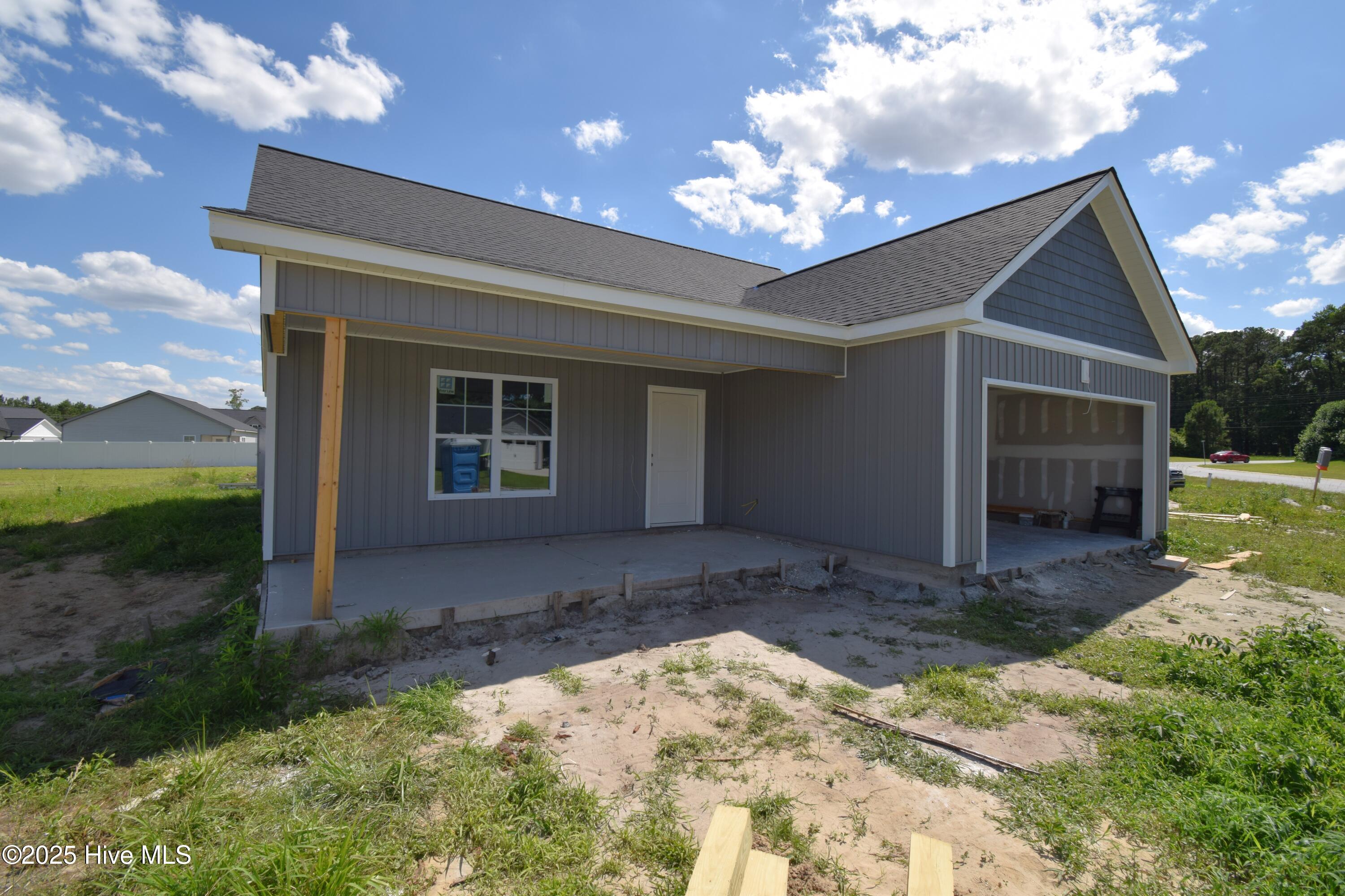 58 Hampton Way Property Photo 1