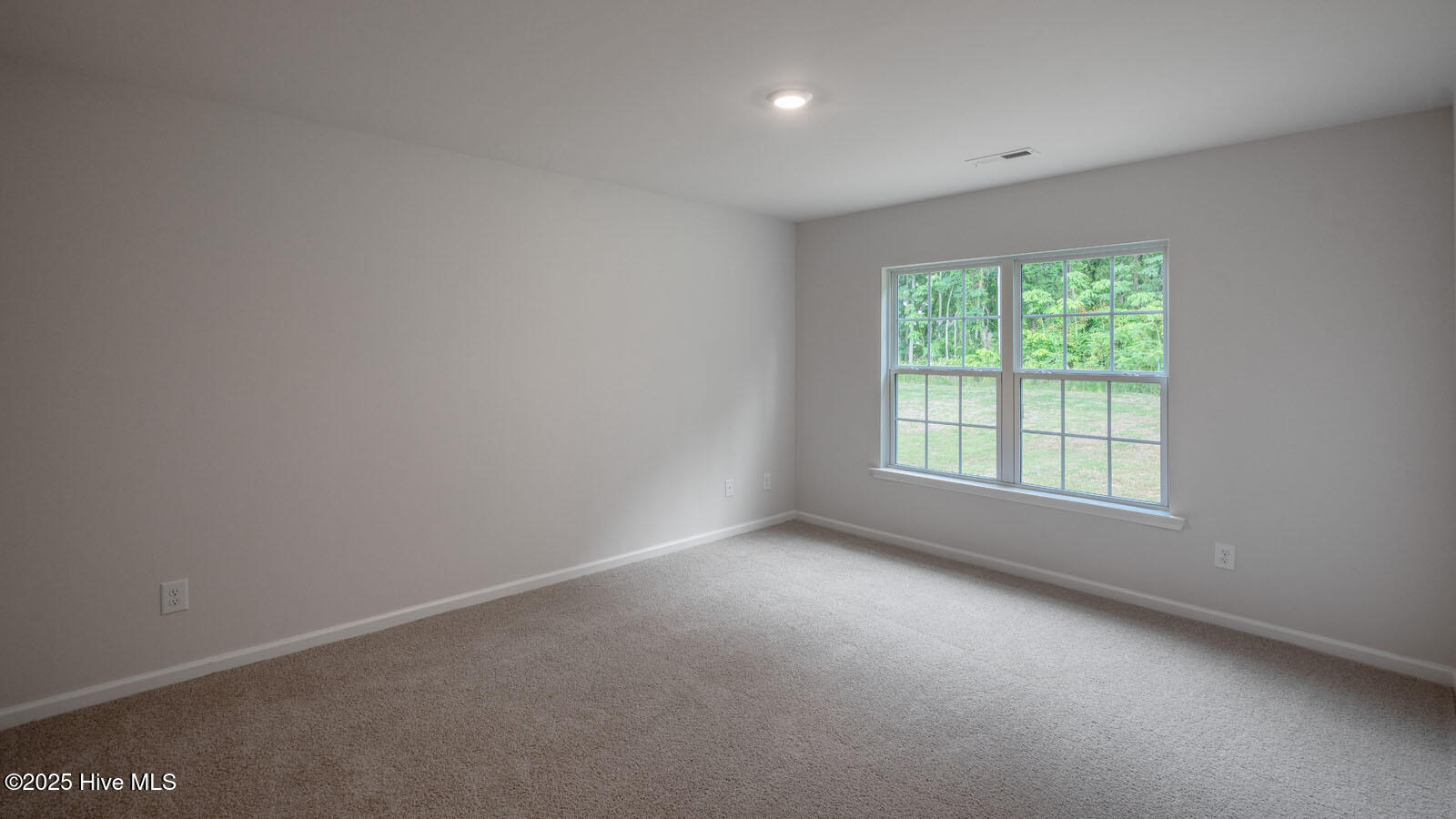 124 Pioneer Drive Property Photo 23