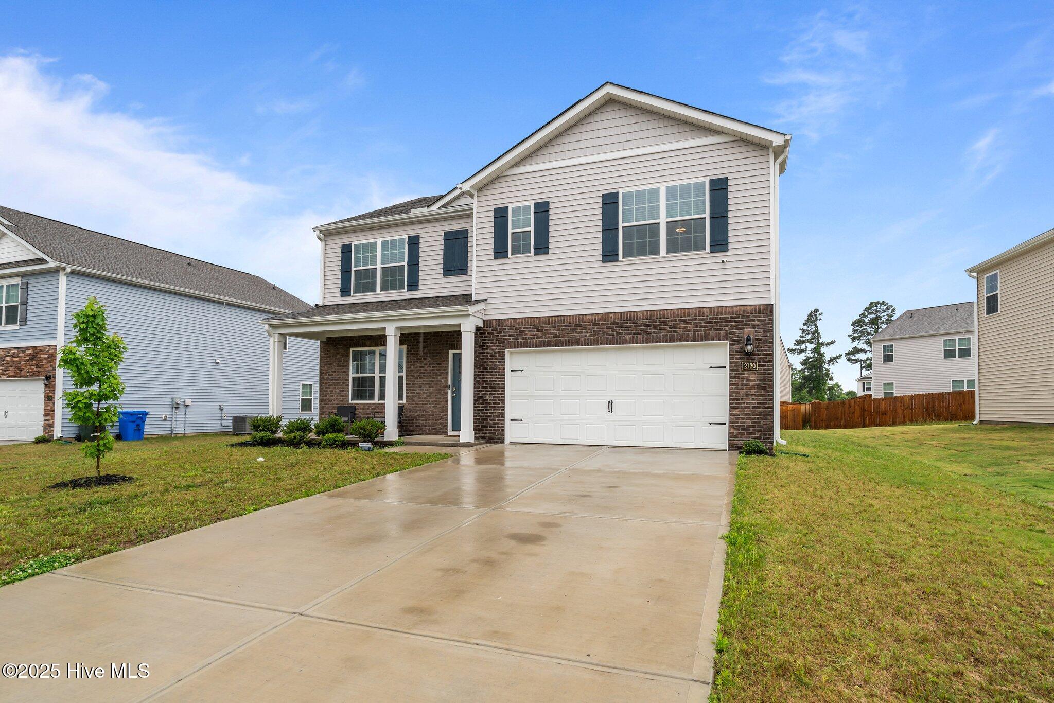 2120 Wild Ridge Drive Property Photo 2