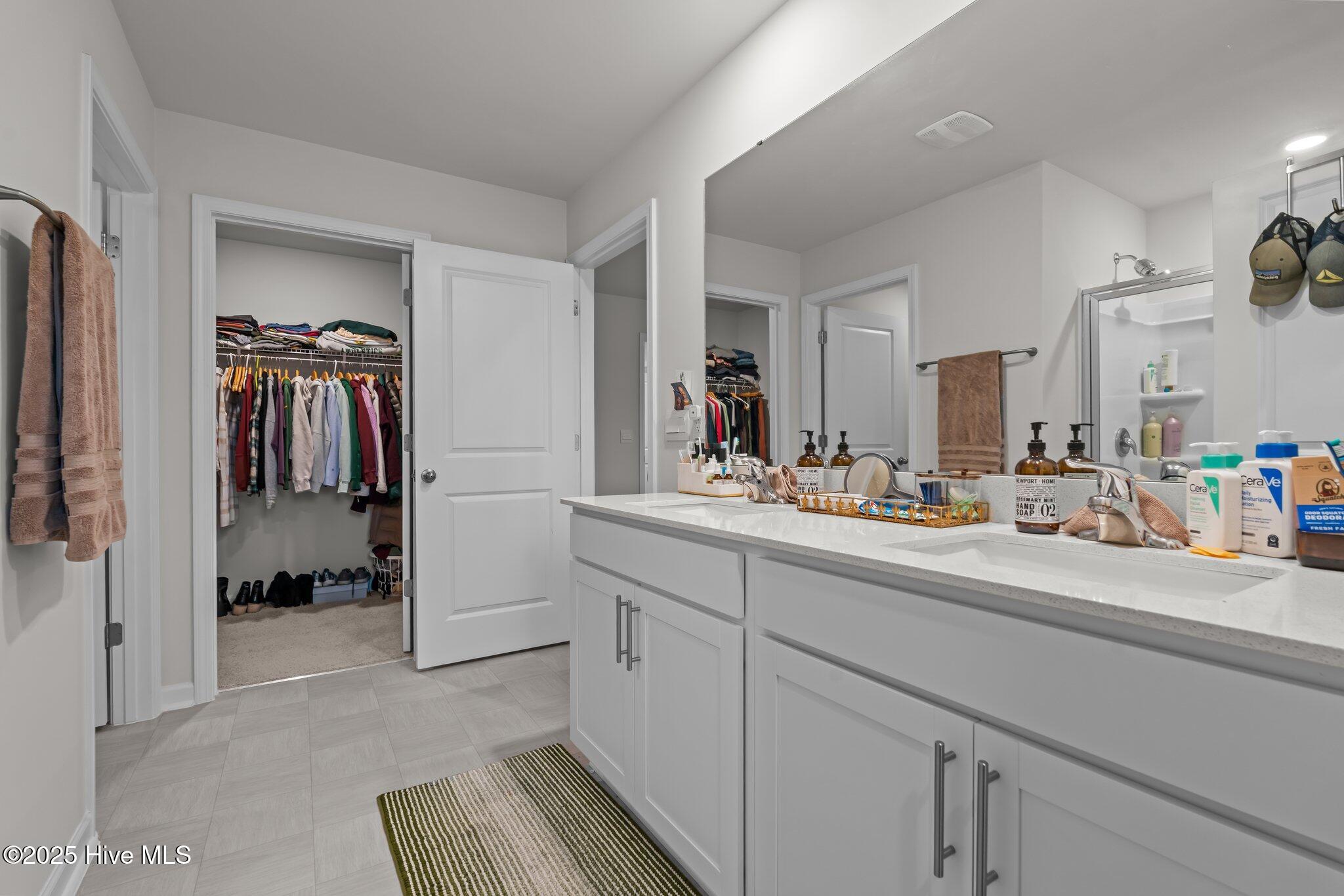 2120 Wild Ridge Drive Property Photo 17