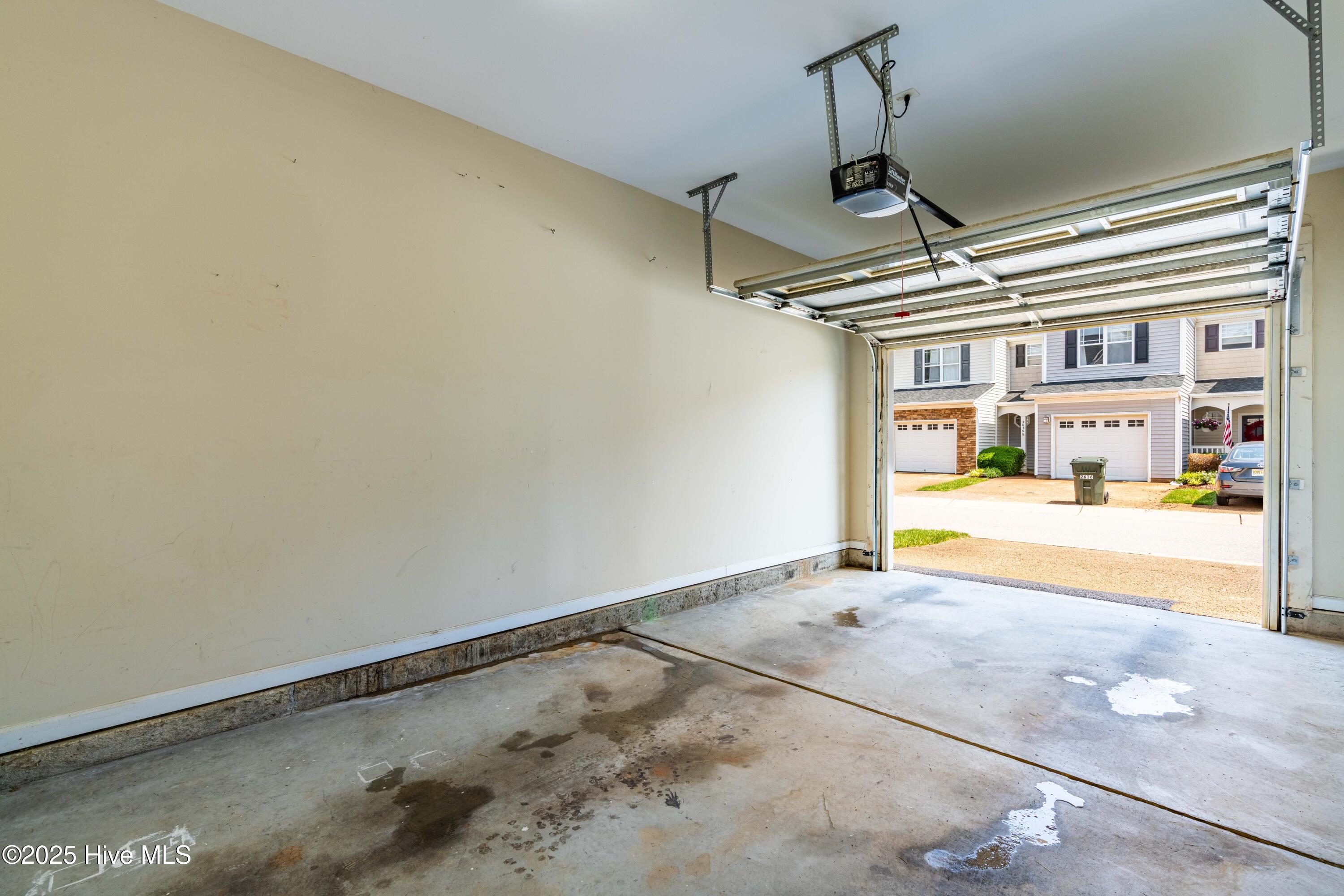 2635 Asher View Court Property Photo 30