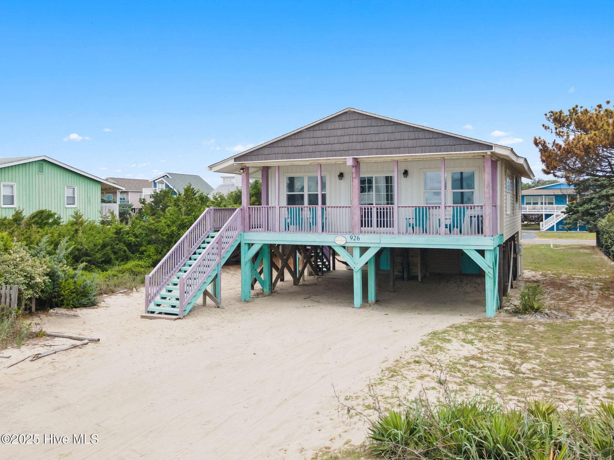 926 E Beach Drive Property Photo 1