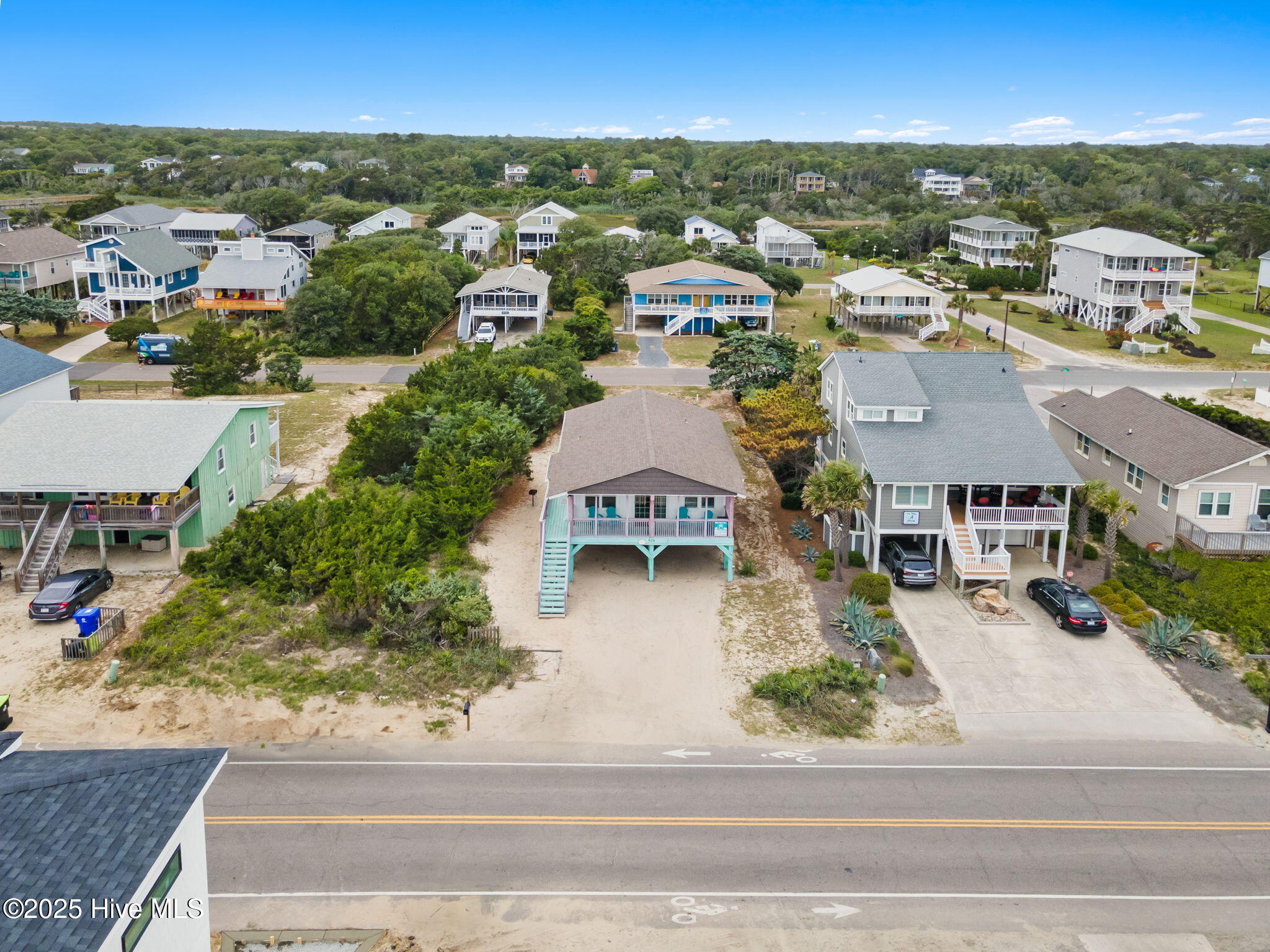 926 E Beach Drive Property Photo 4