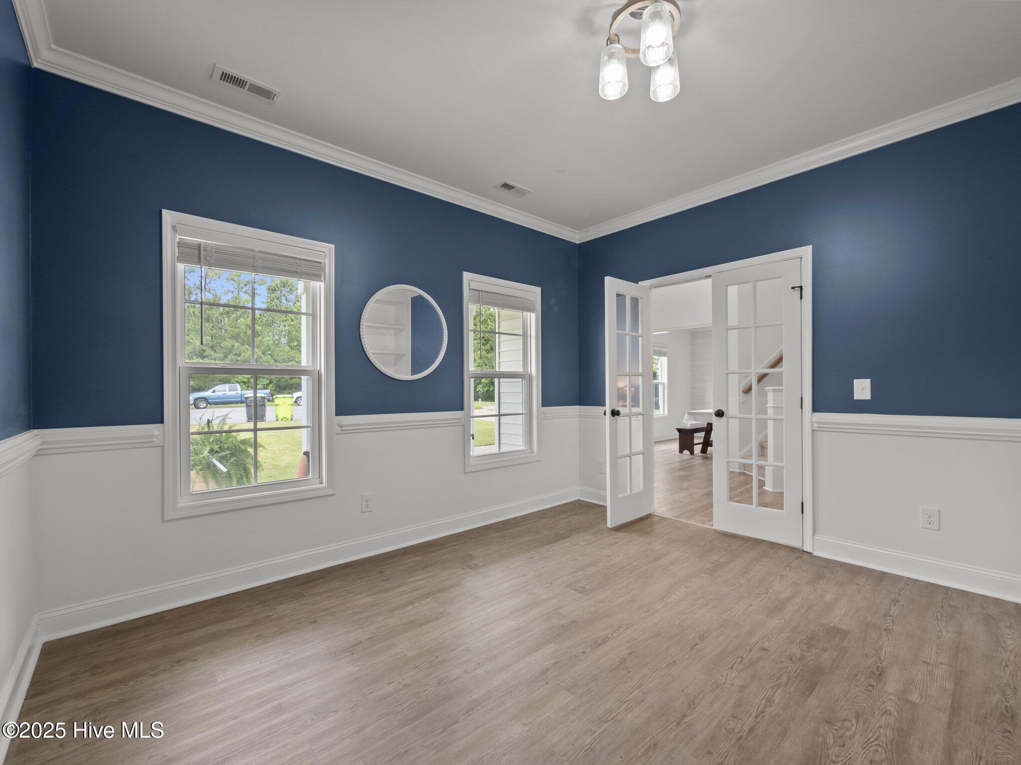 608 Creek Court Property Photo 7