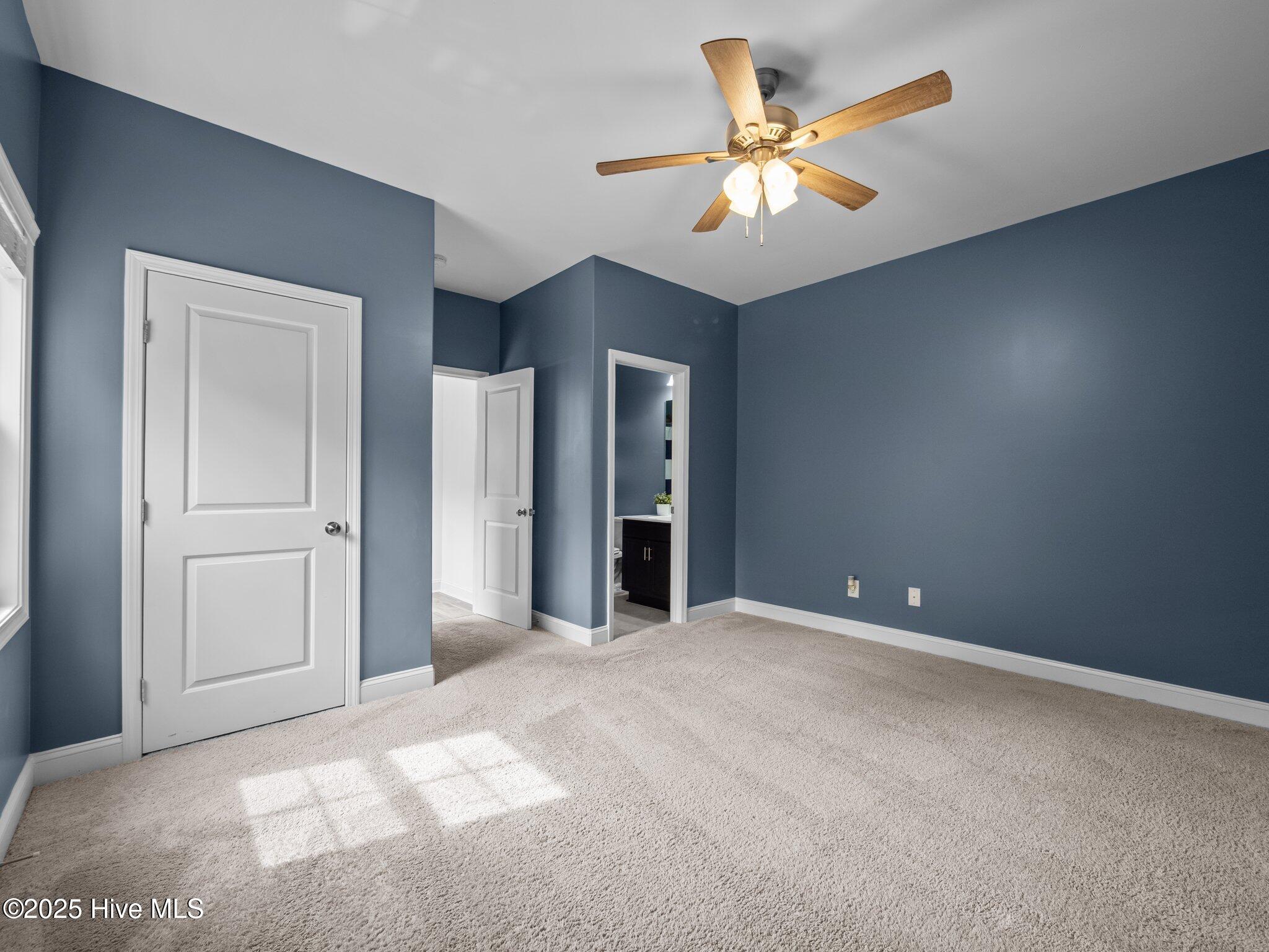 608 Creek Court Property Photo 19