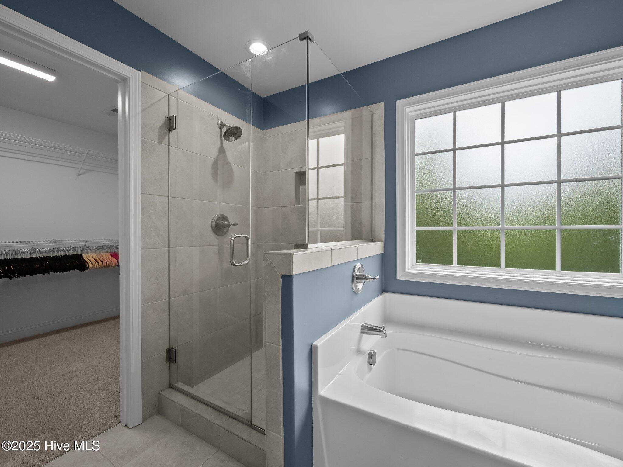 608 Creek Court Property Photo 24