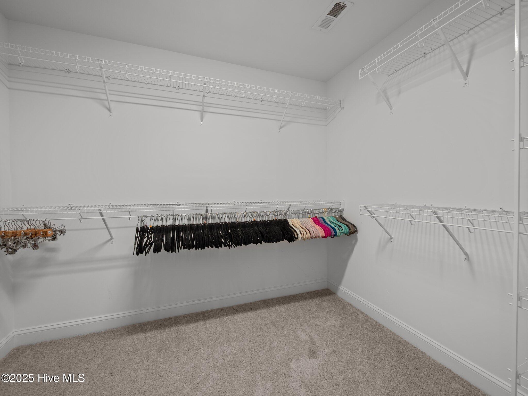608 Creek Court Property Photo 25