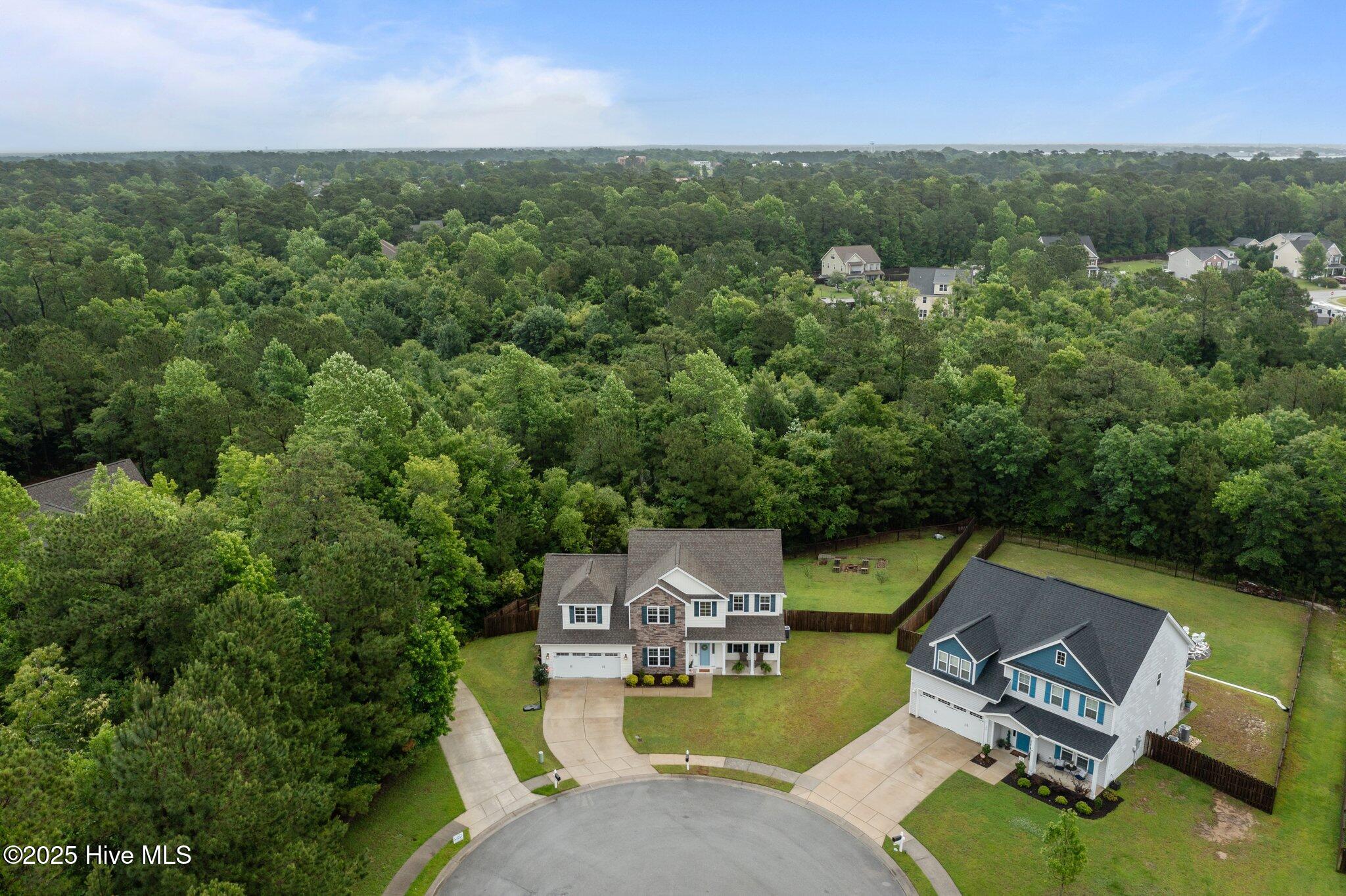 608 Creek Court Property Photo 40