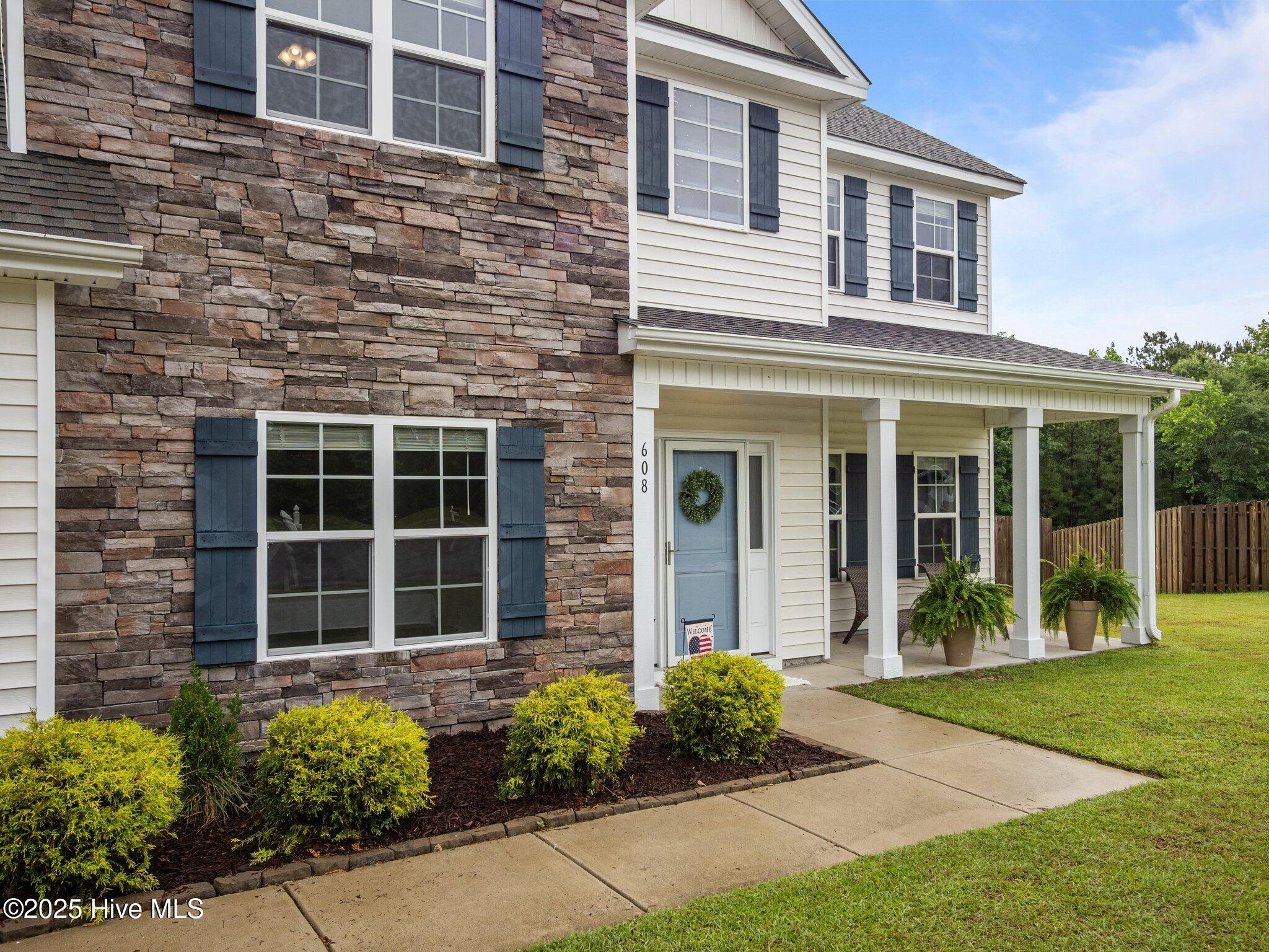608 Creek Court Property Photo 45