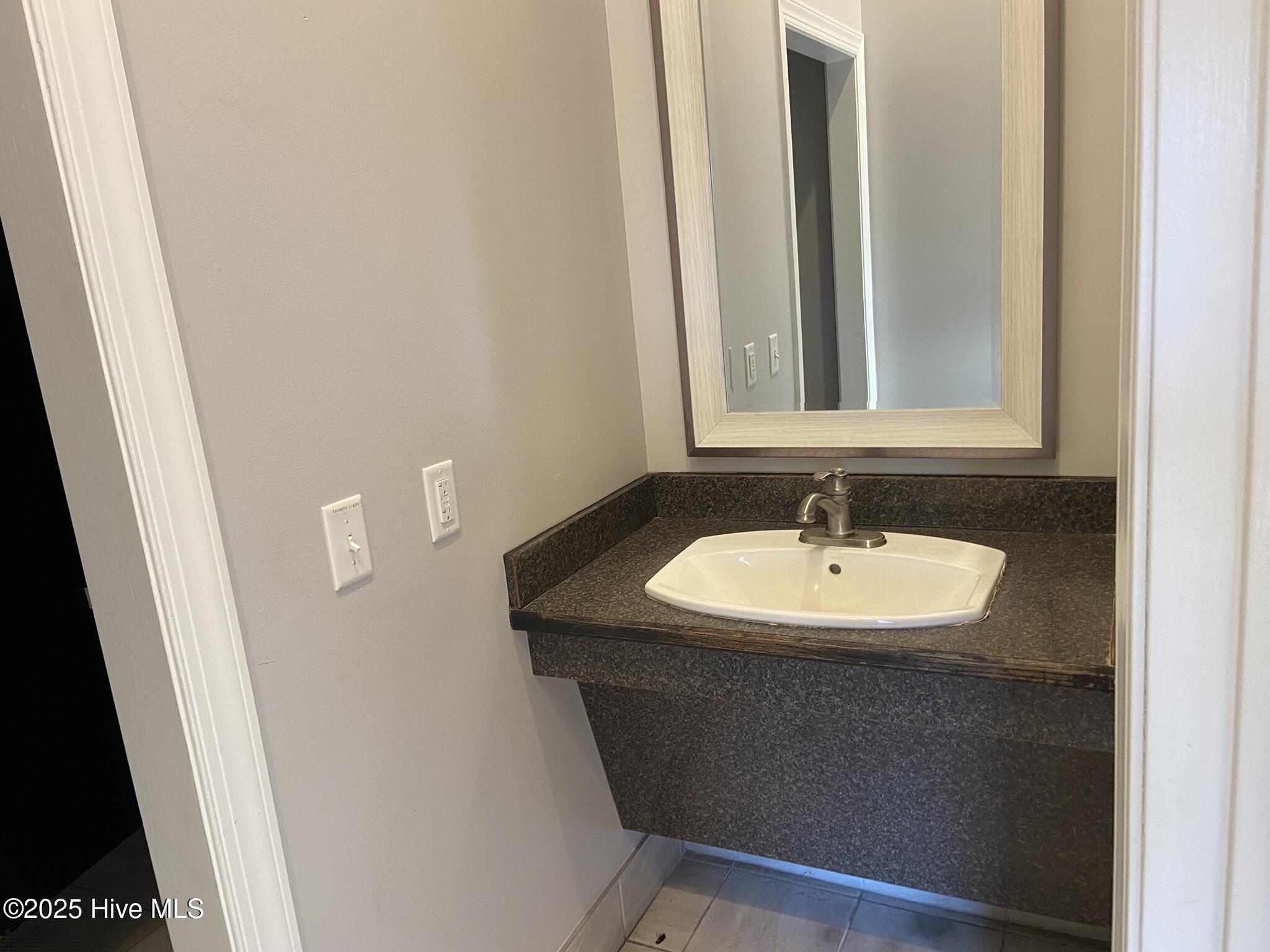 1831 Weeksville Road Suites Cde&f Property Photo 20