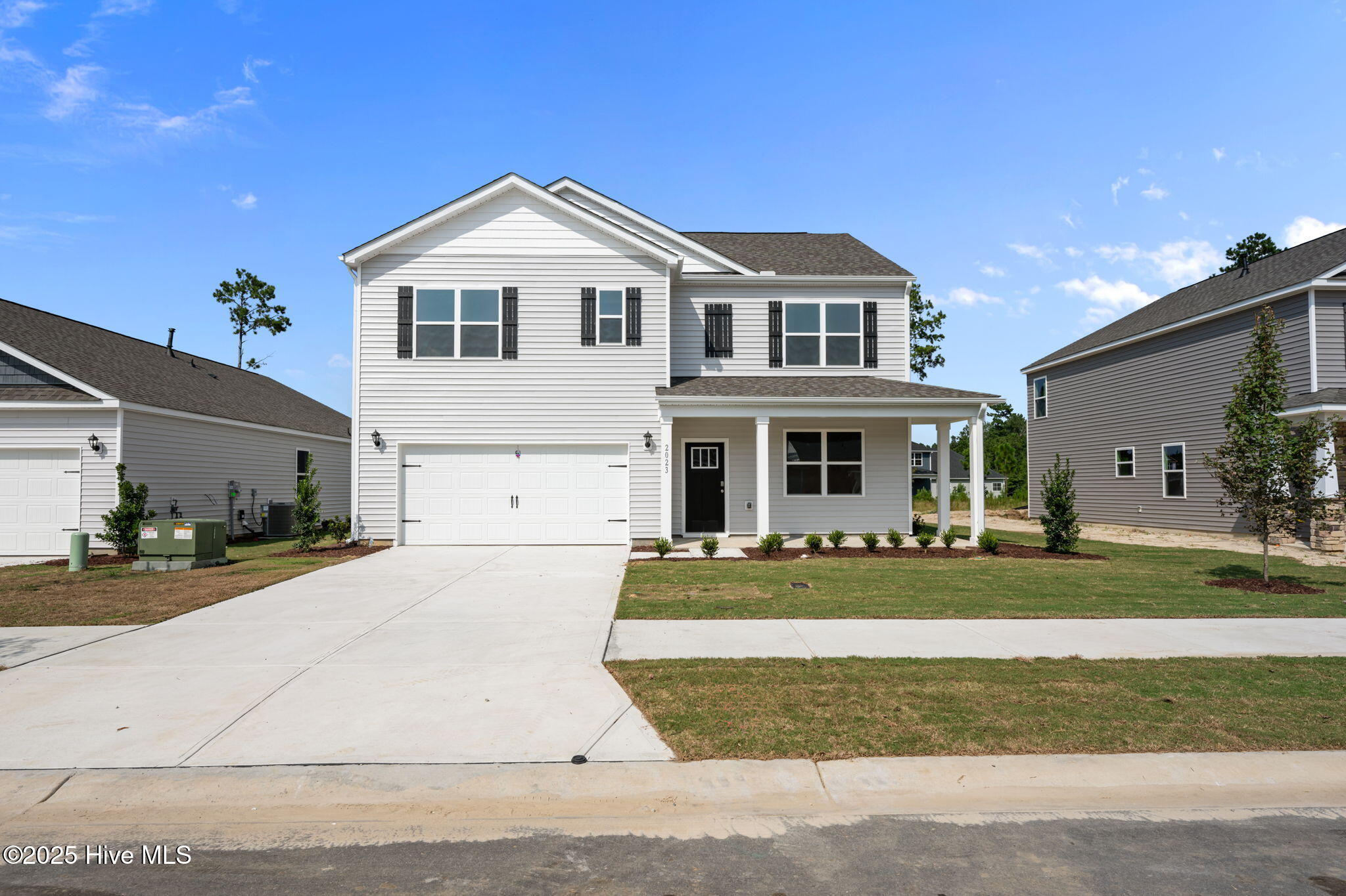 2023 Minnette Circle Property Photo 1