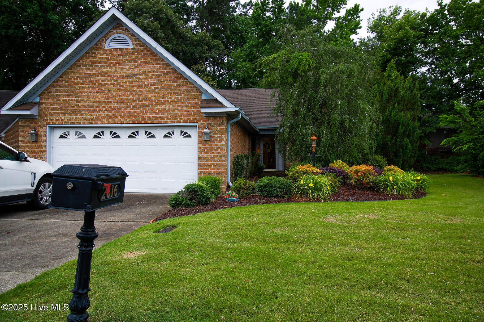 2616 Brookridge Circle