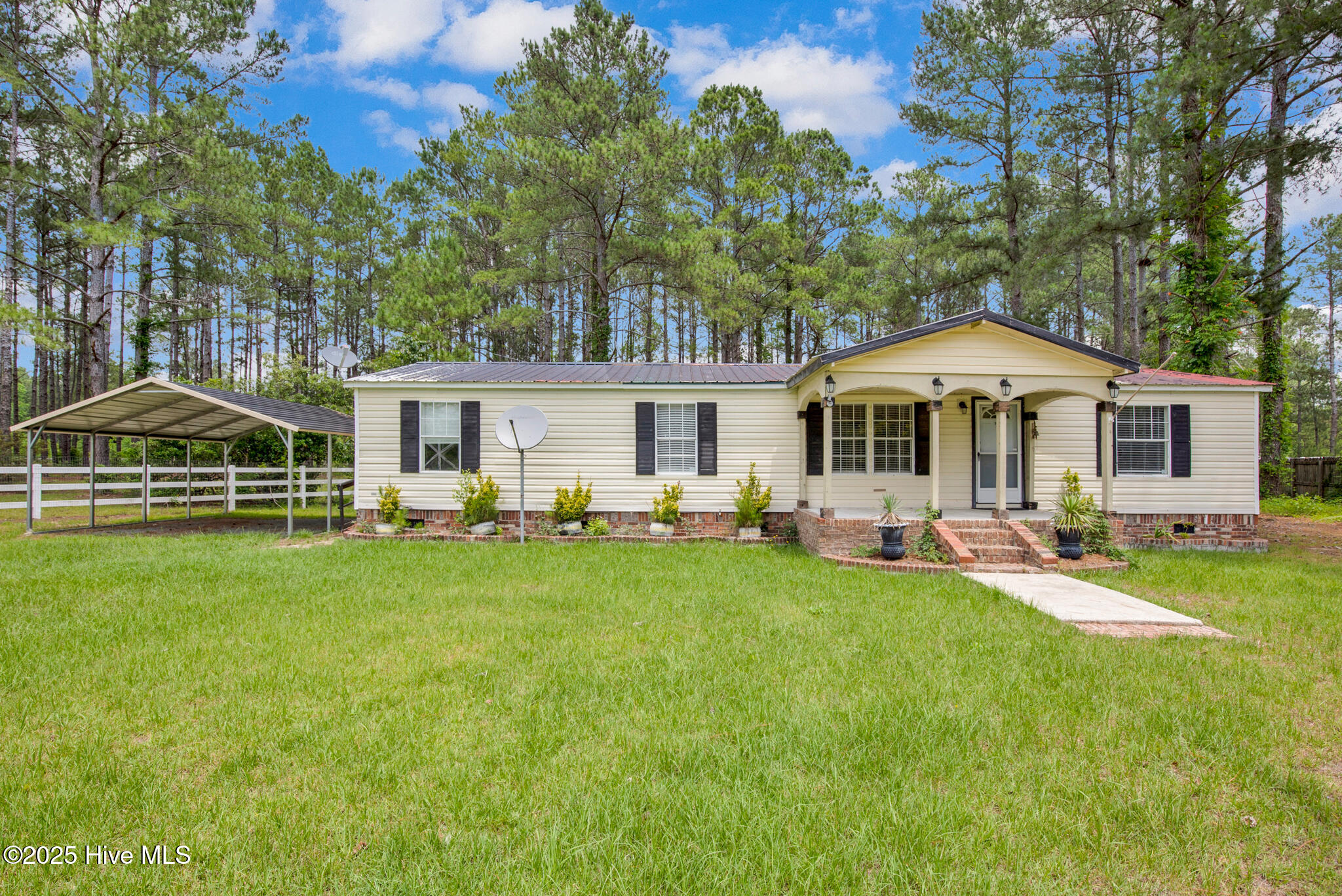 1403 Dowd Dairy Road Property Photo 2