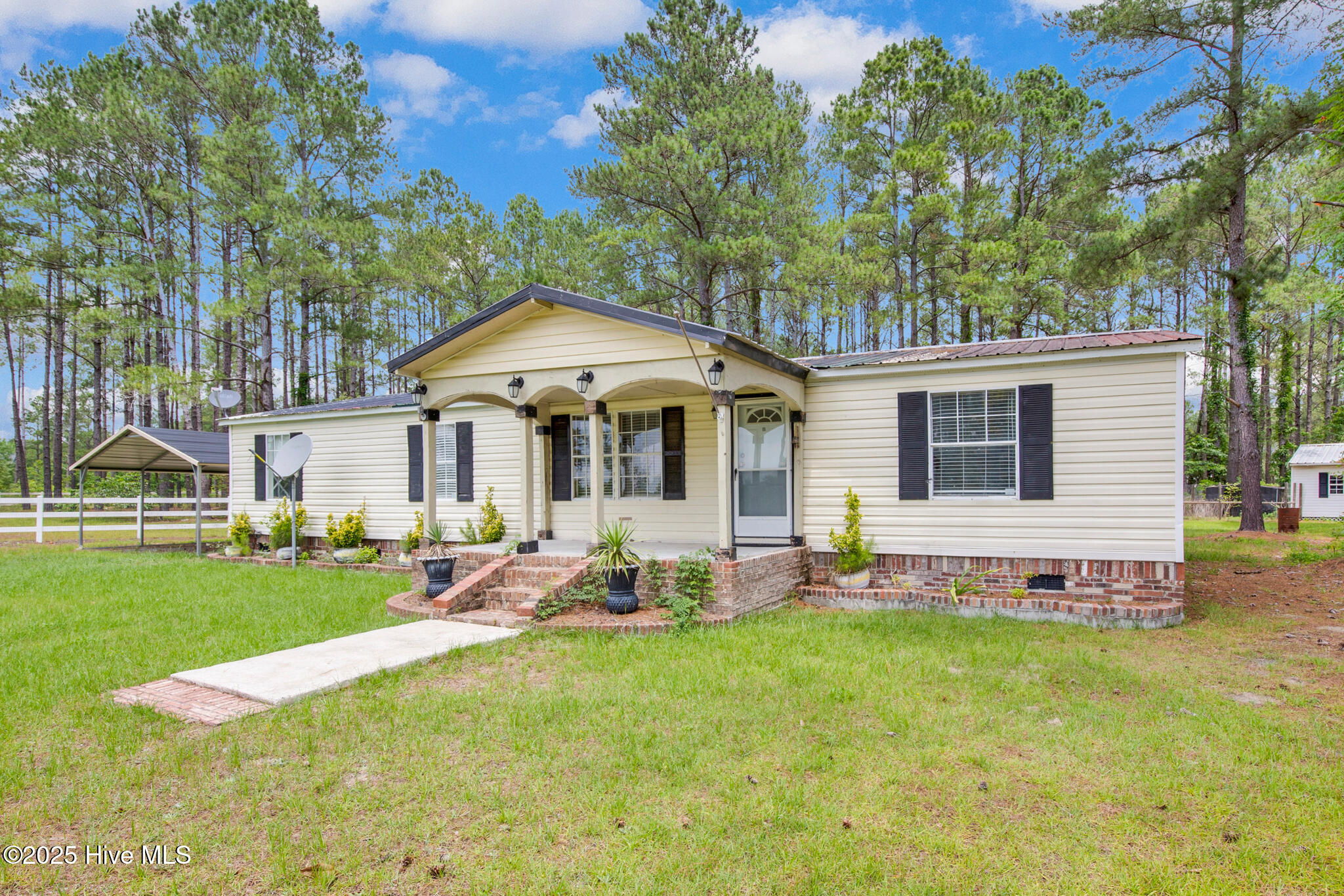 1403 Dowd Dairy Road Property Photo 3