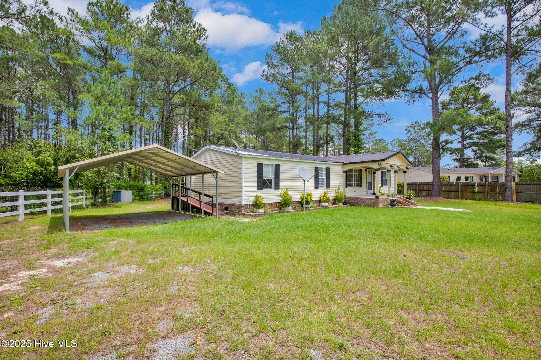 1403 Dowd Dairy Road Property Photo 4