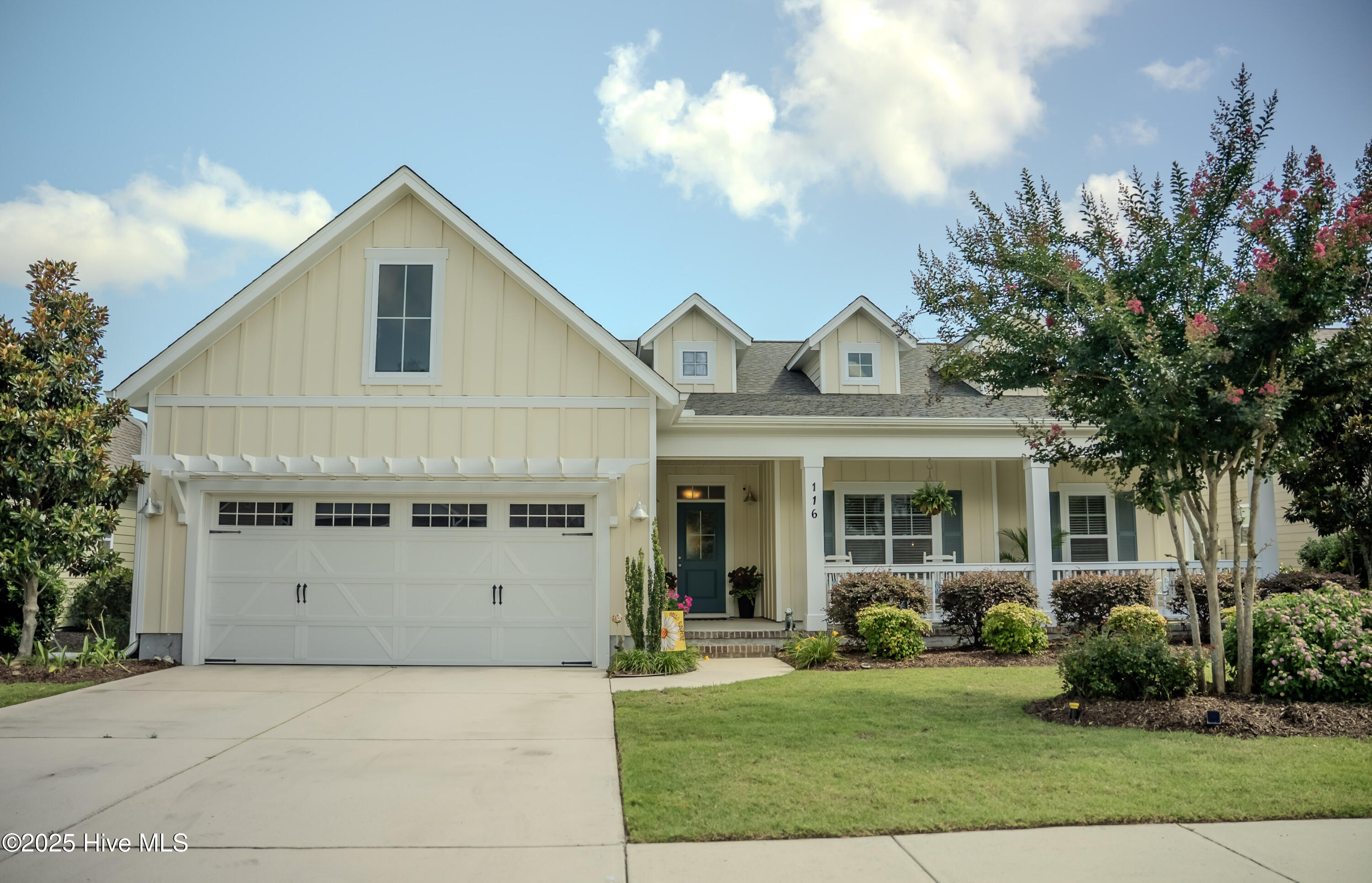 116 Helmsman Drive Property Photo 6