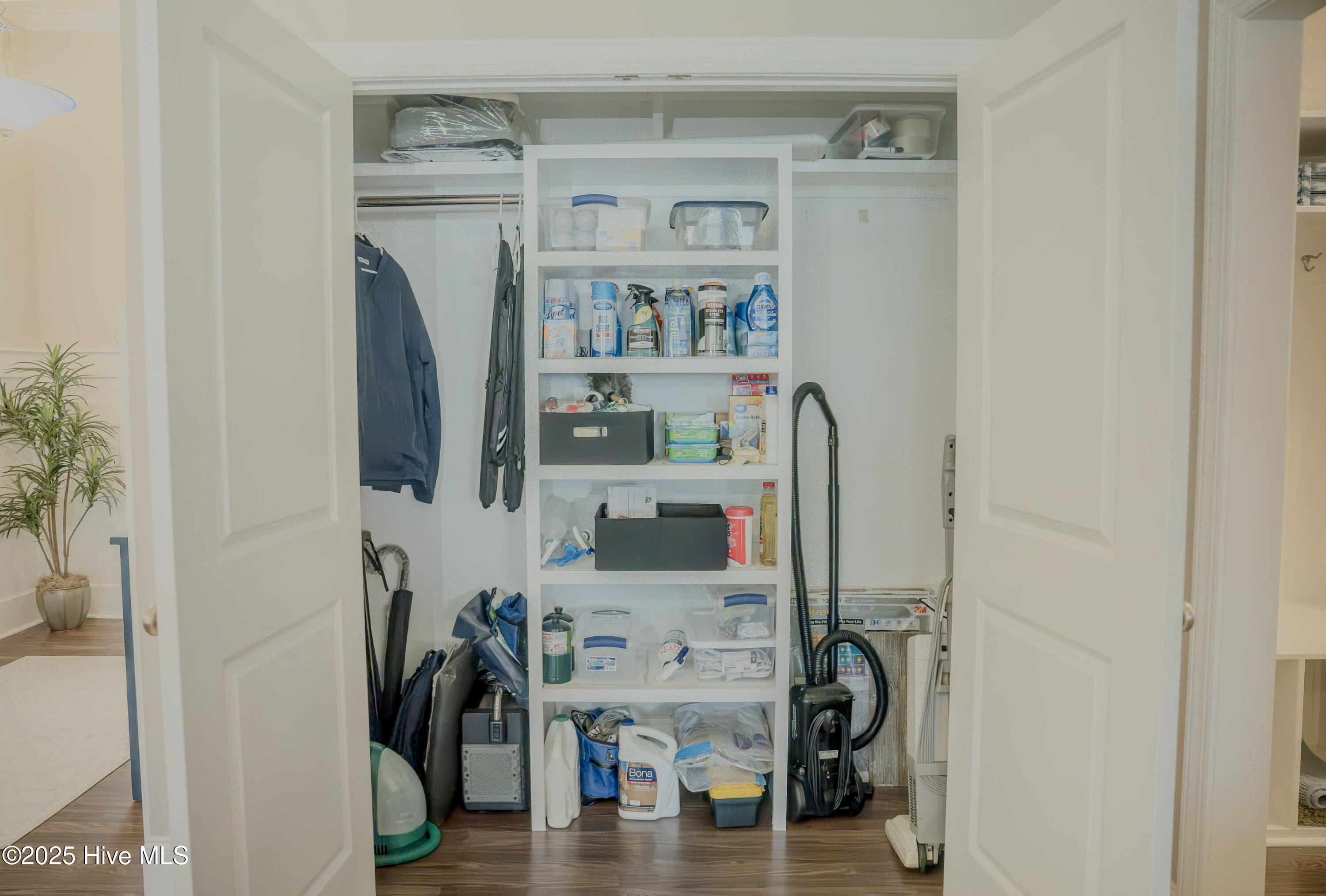 116 Helmsman Drive Property Photo 34